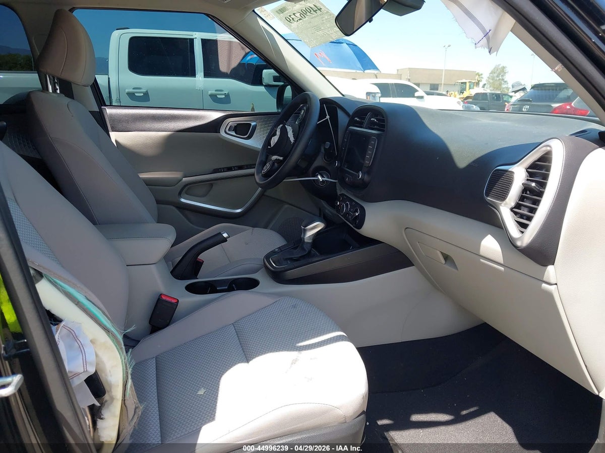 2025 KIA SOUL LX — снимка 5