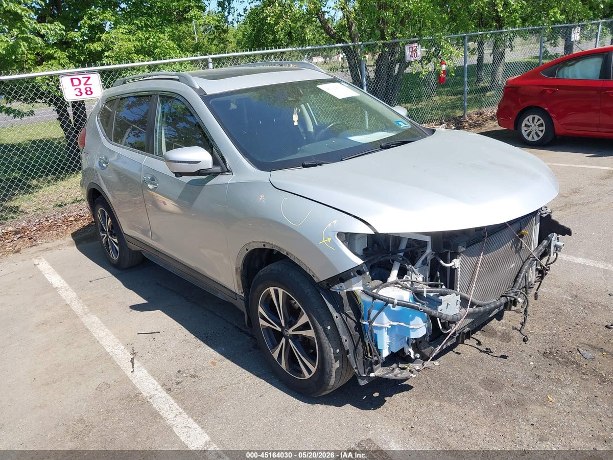 2019 NISSAN ROGUE SV
