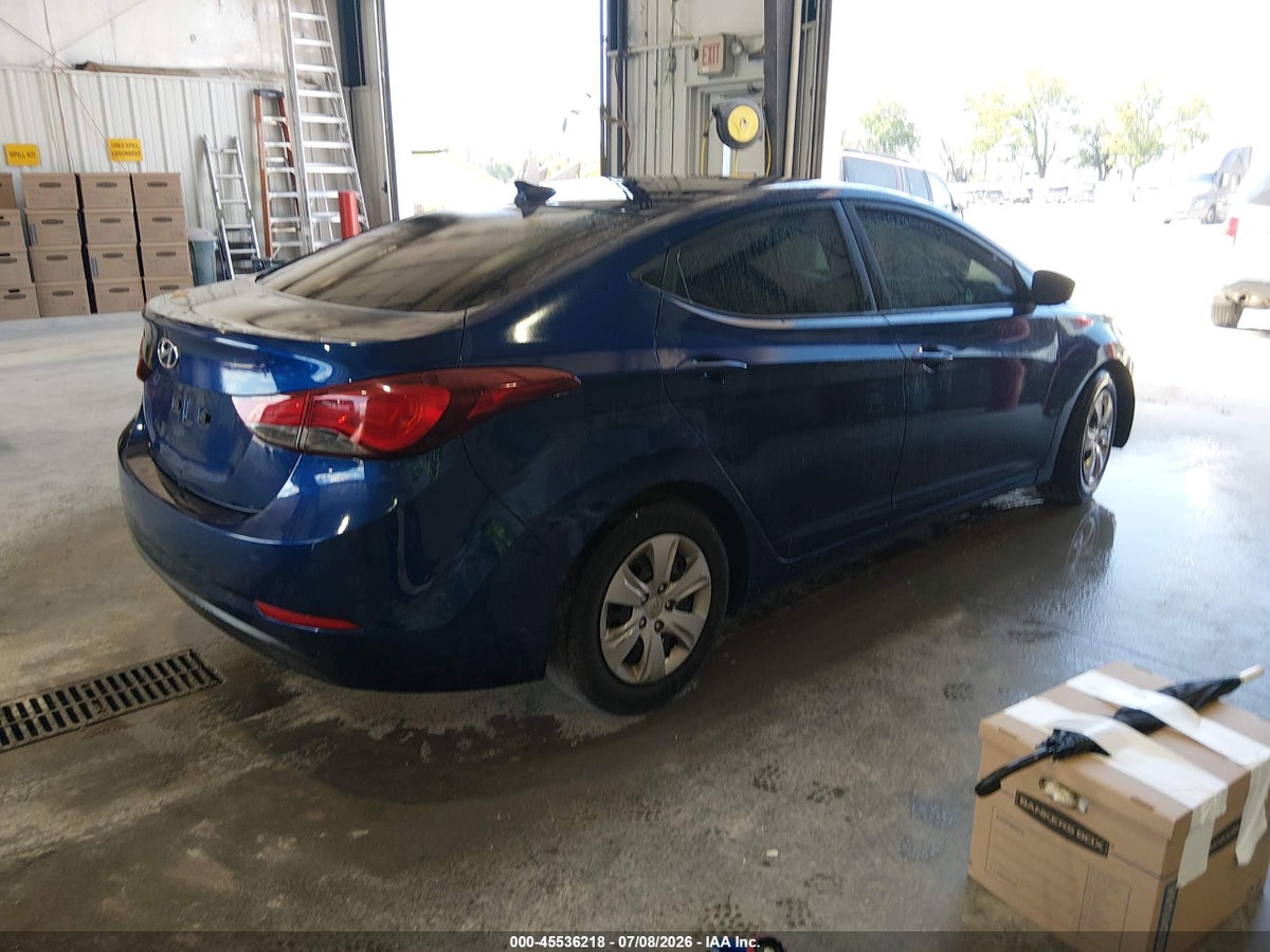2016 HYUNDAI ELANTRA SE — снимка 4