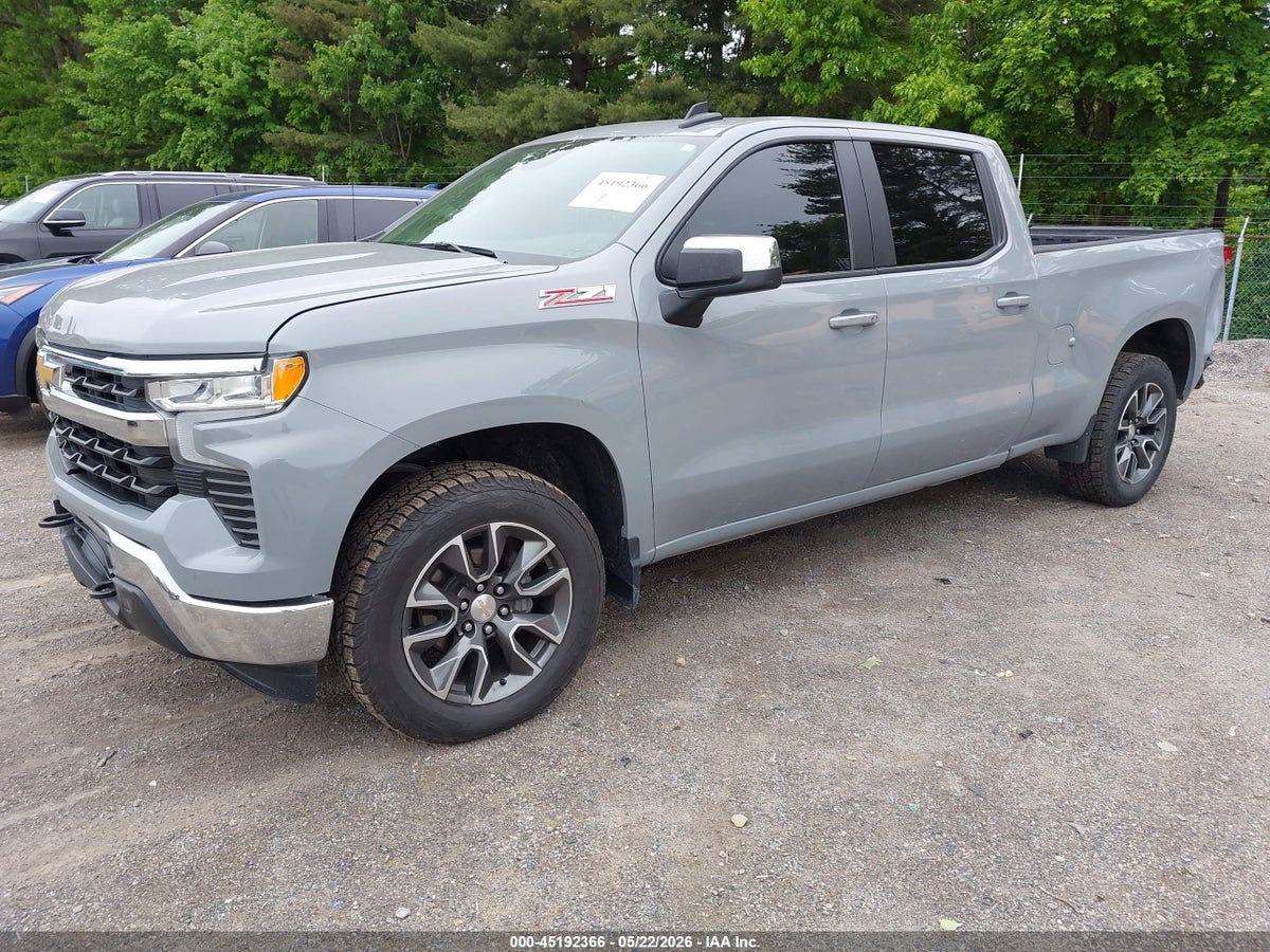 2024 CHEVROLET SILVERADO 1500 4WD STANDARD BED LT — снимка 2
