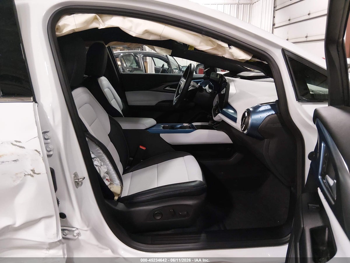 2026 CHEVROLET EQUINOX EV LT 2, FWD — снимка 5