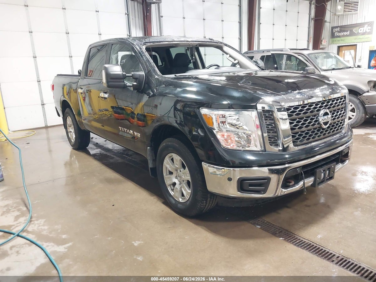 2018 NISSAN TITAN SV