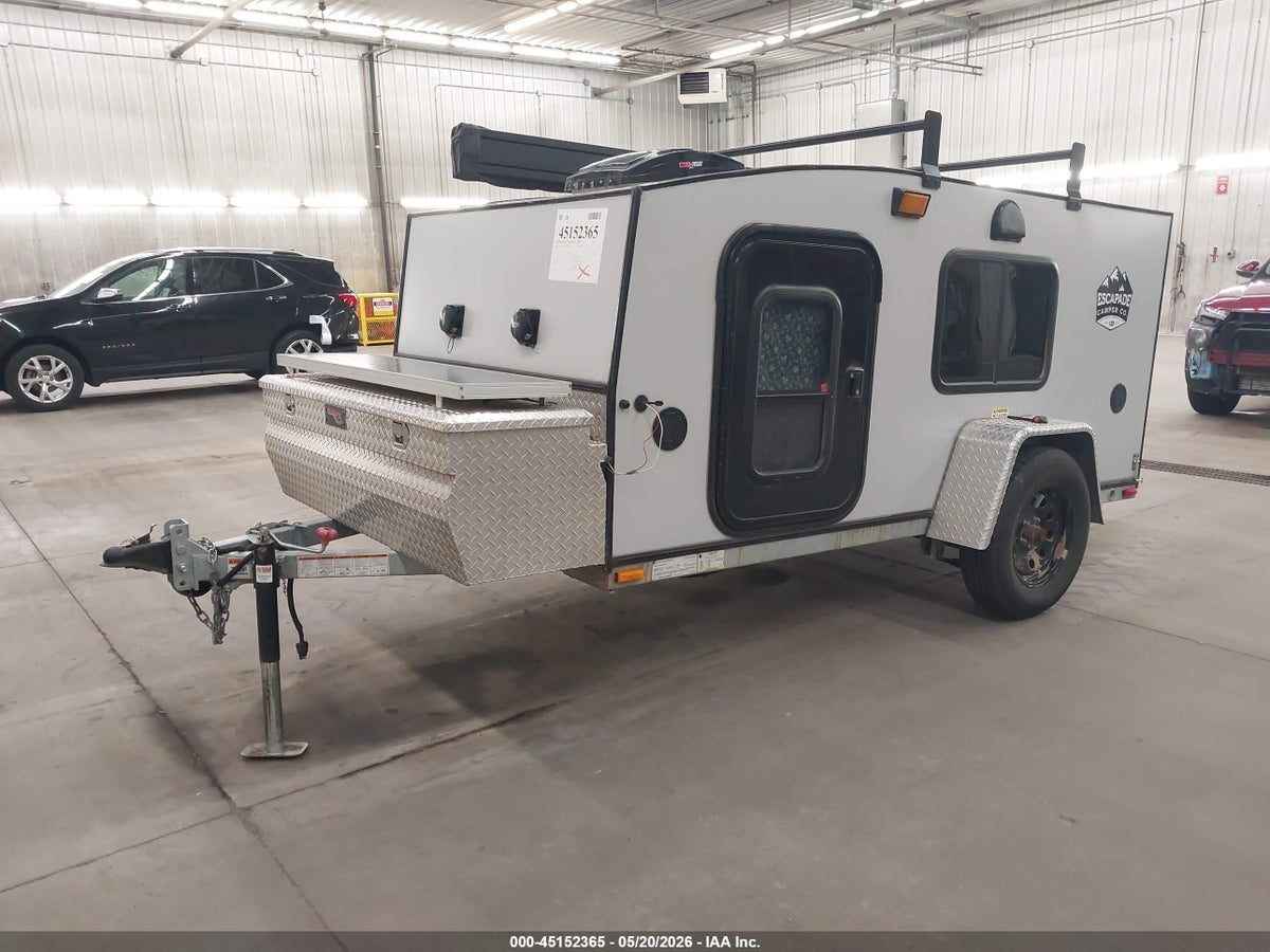 2018 ESCSPE CAMPER — снимка 2