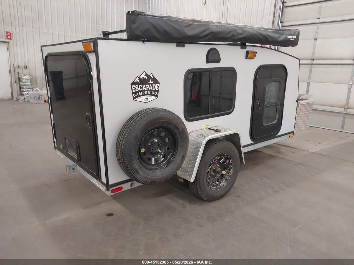 2018 ESCSPE CAMPER — снимка 4