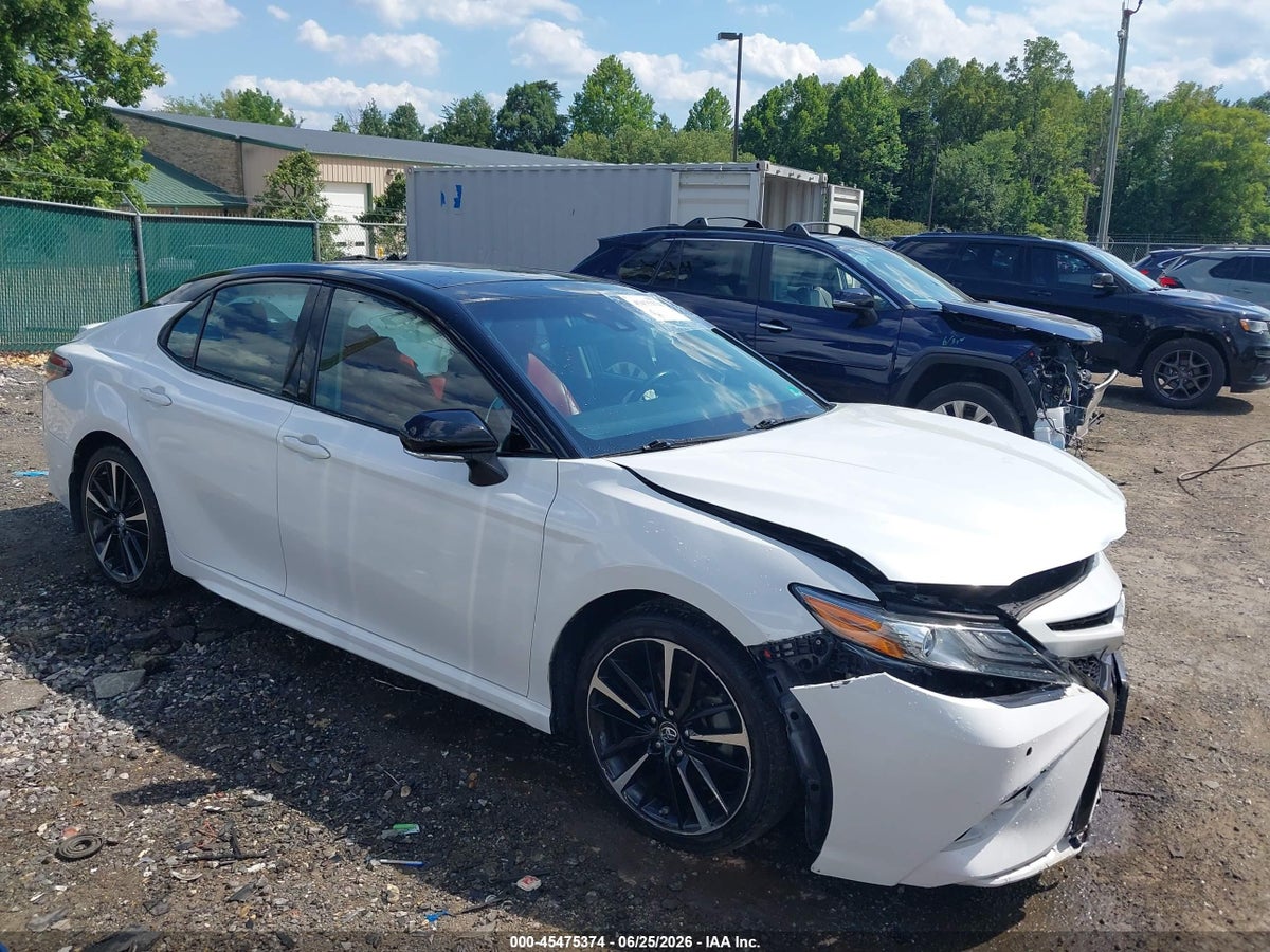 2018 TOYOTA CAMRY XSE