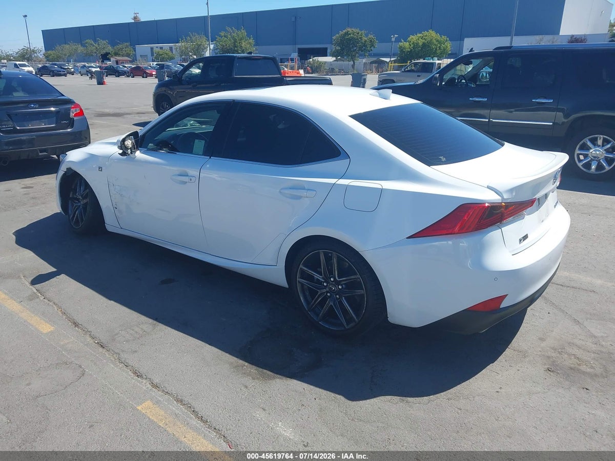 2018 LEXUS IS 300 — снимка 3