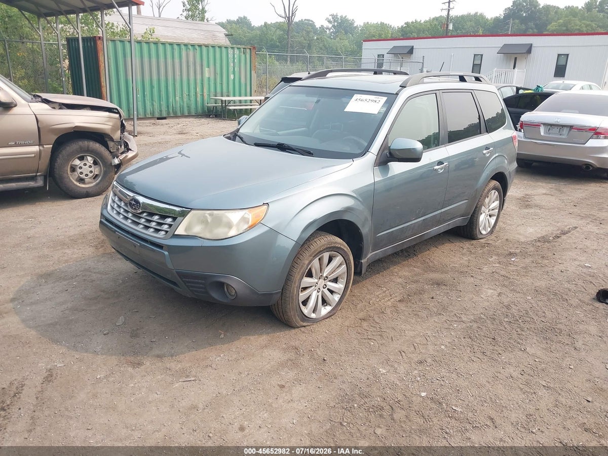 2011 SUBARU FORESTER 2.5X LIMITED — снимка 2