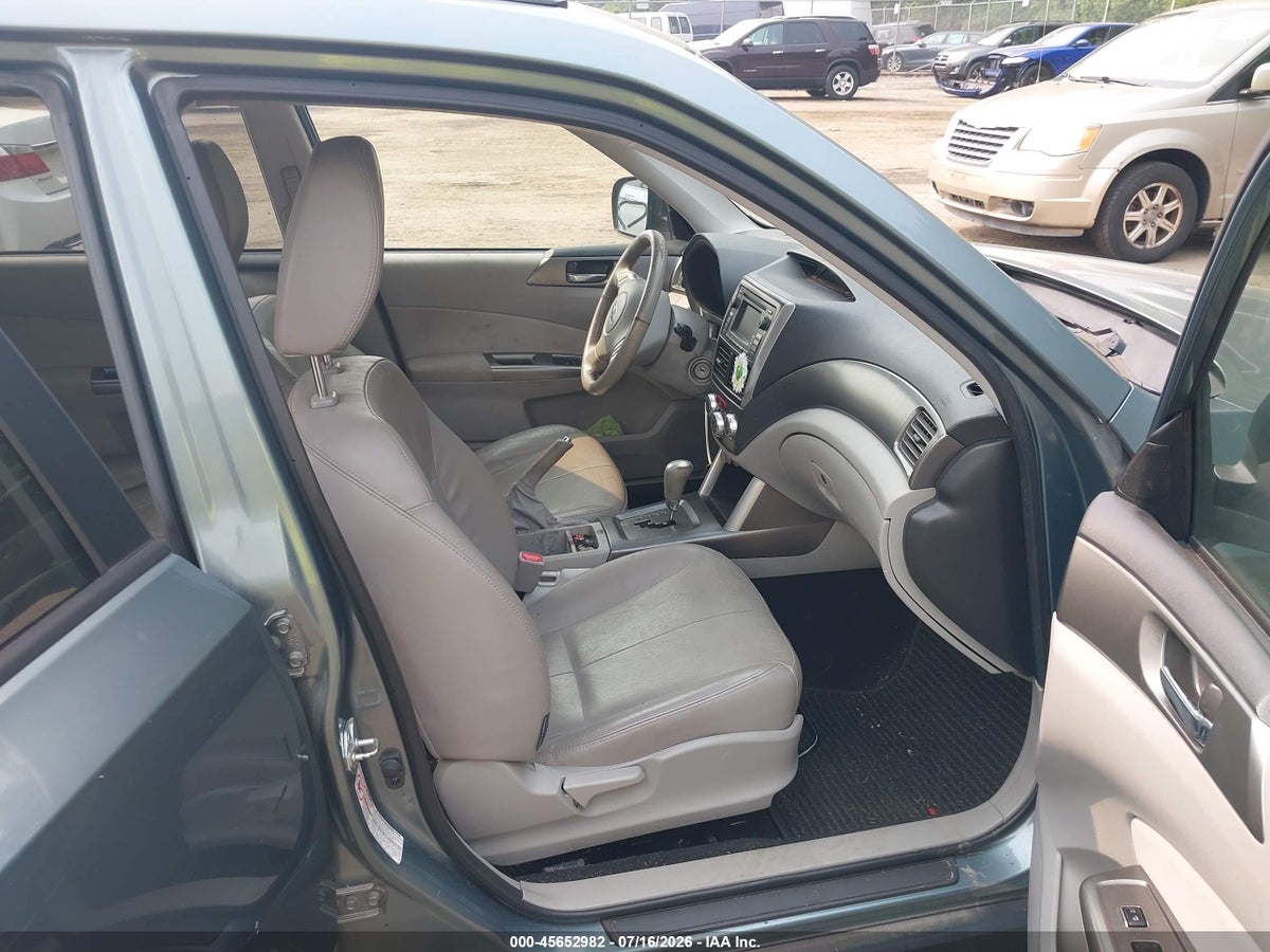 2011 SUBARU FORESTER 2.5X LIMITED — снимка 5