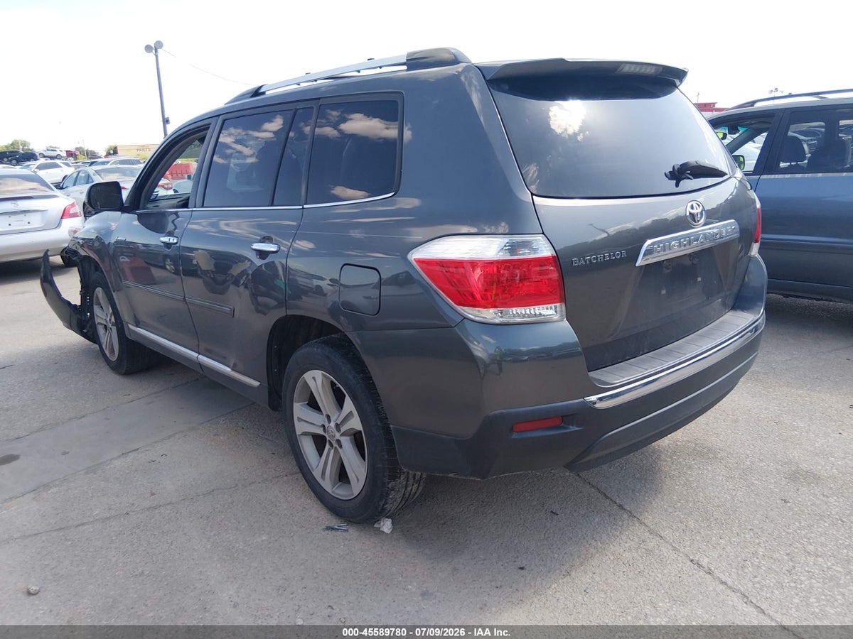 2013 TOYOTA HIGHLANDER LIMITED V6 — снимка 3