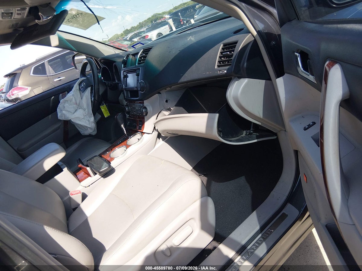 2013 TOYOTA HIGHLANDER LIMITED V6 — снимка 5
