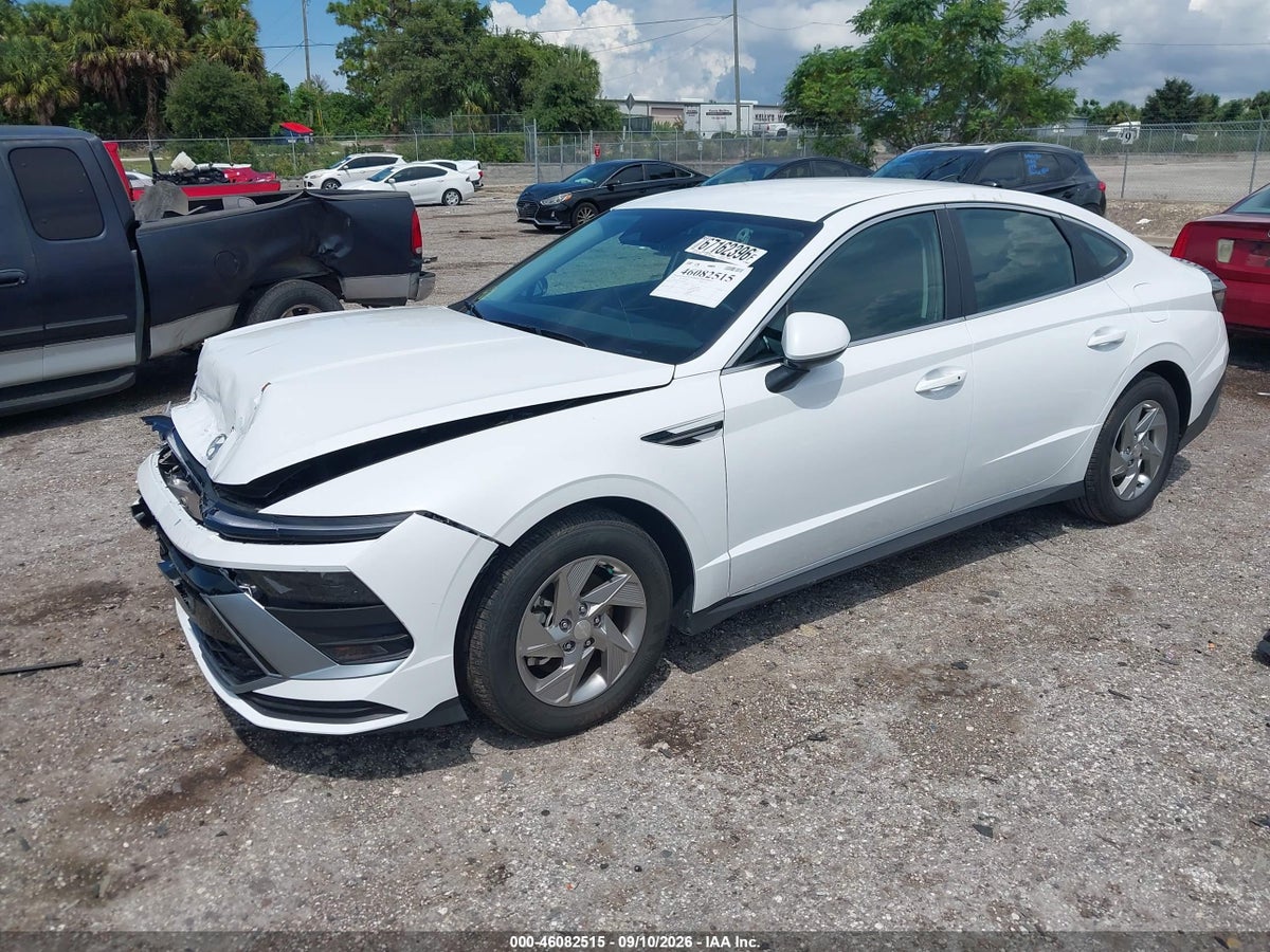 2026 HYUNDAI SONATA SE — photo 2