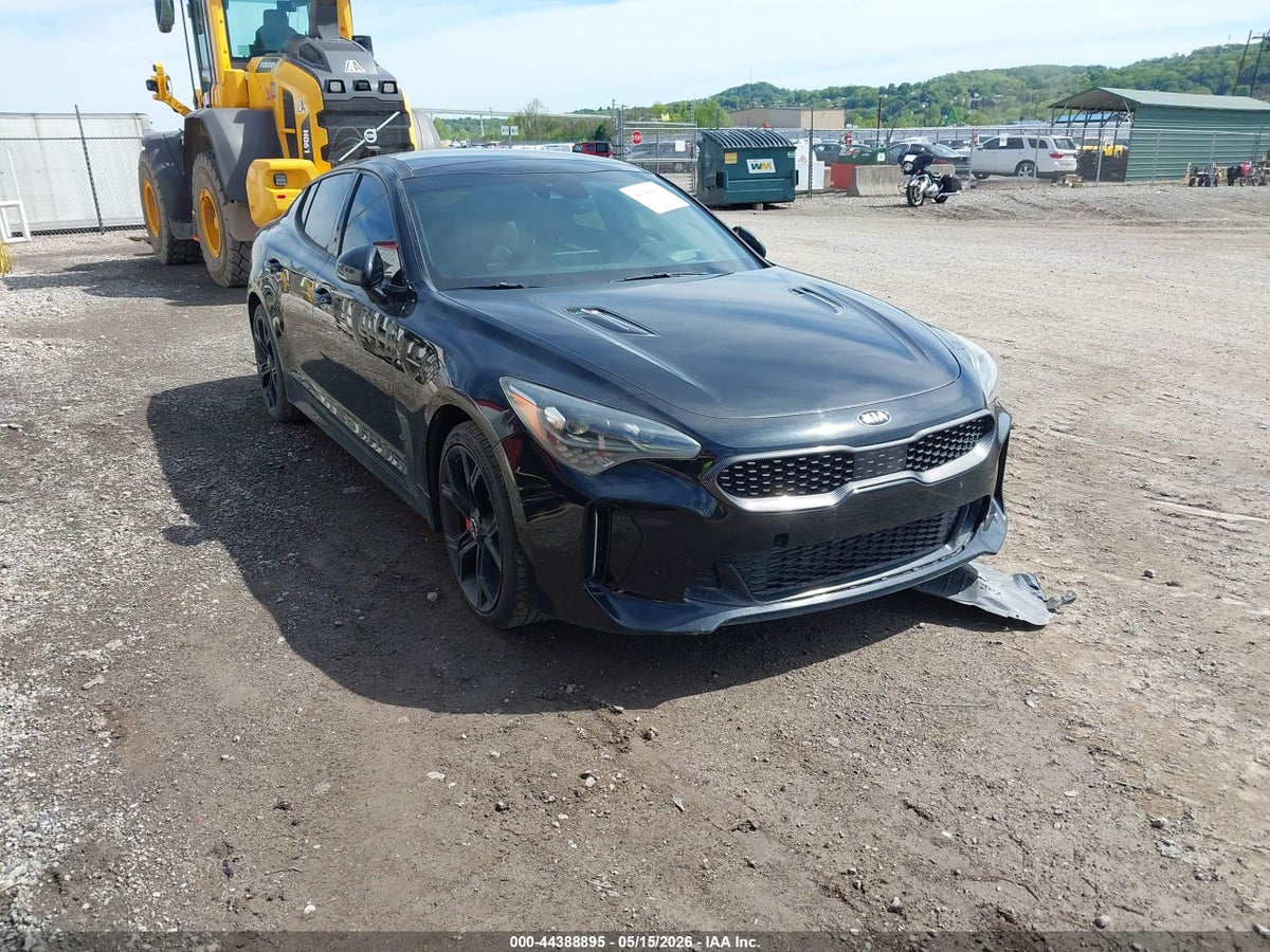 2018 KIA STINGER GT2