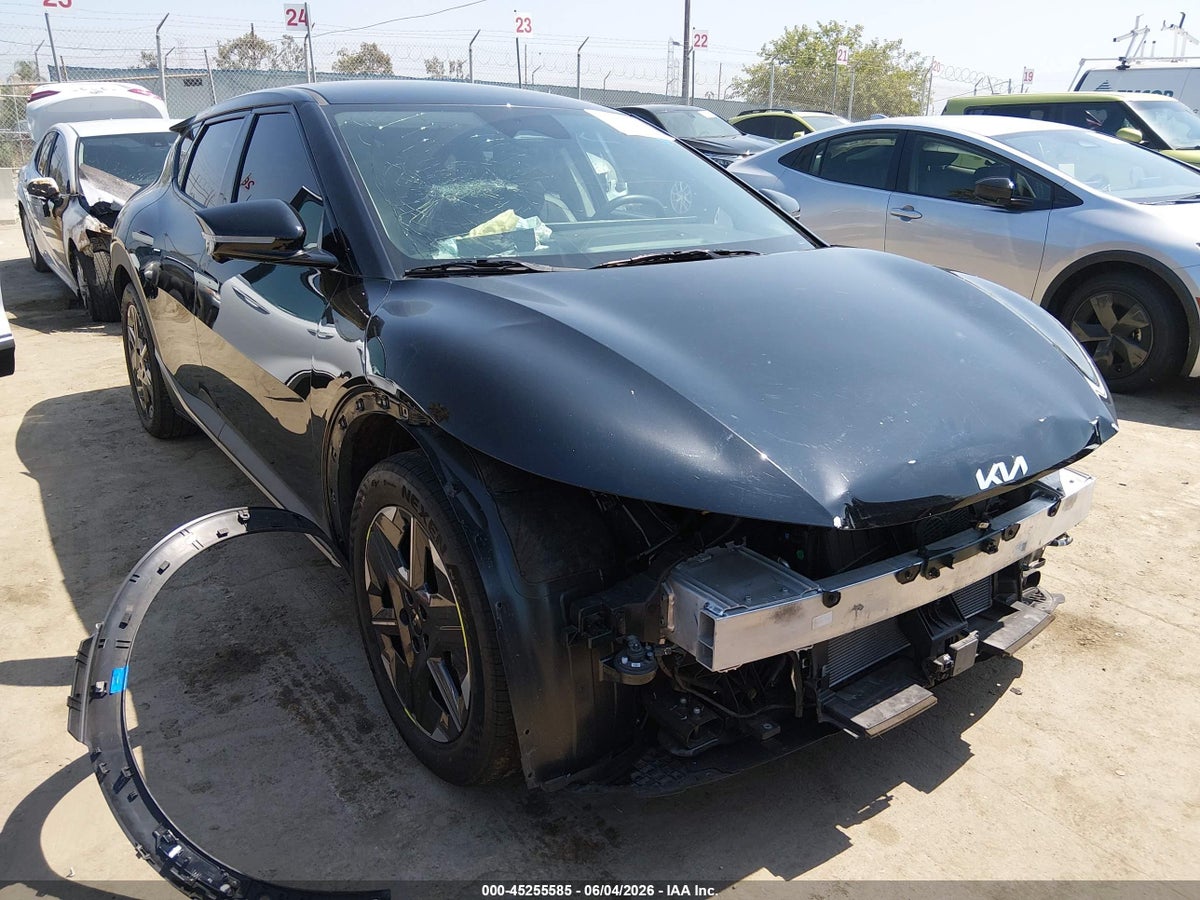 2025 KIA EV6 LIGHT LONG RANGE RWD