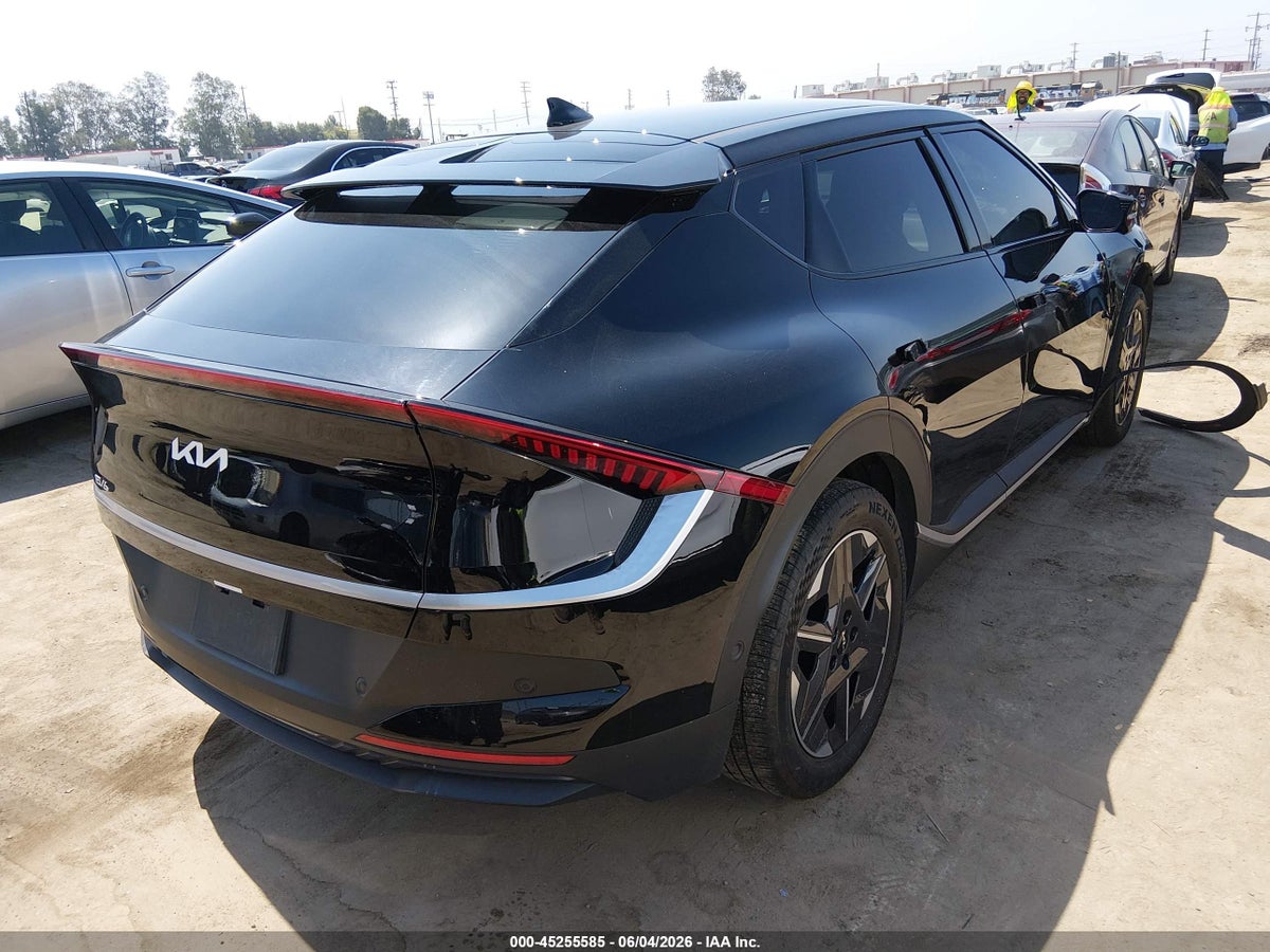 2025 KIA EV6 LIGHT LONG RANGE RWD — снимка 4