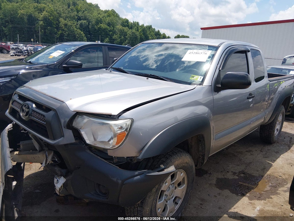 2015 TOYOTA TACOMA — снимка 2