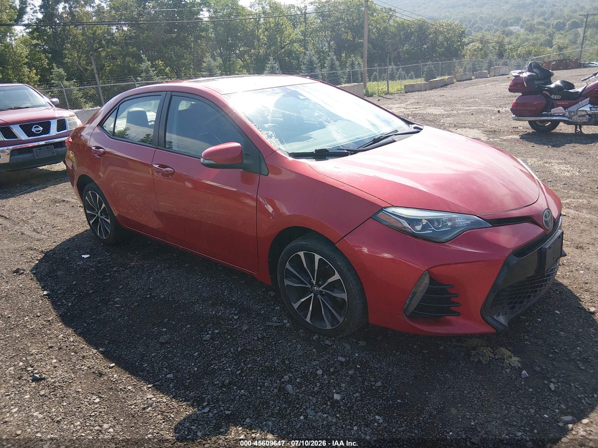 2017 TOYOTA COROLLA SE