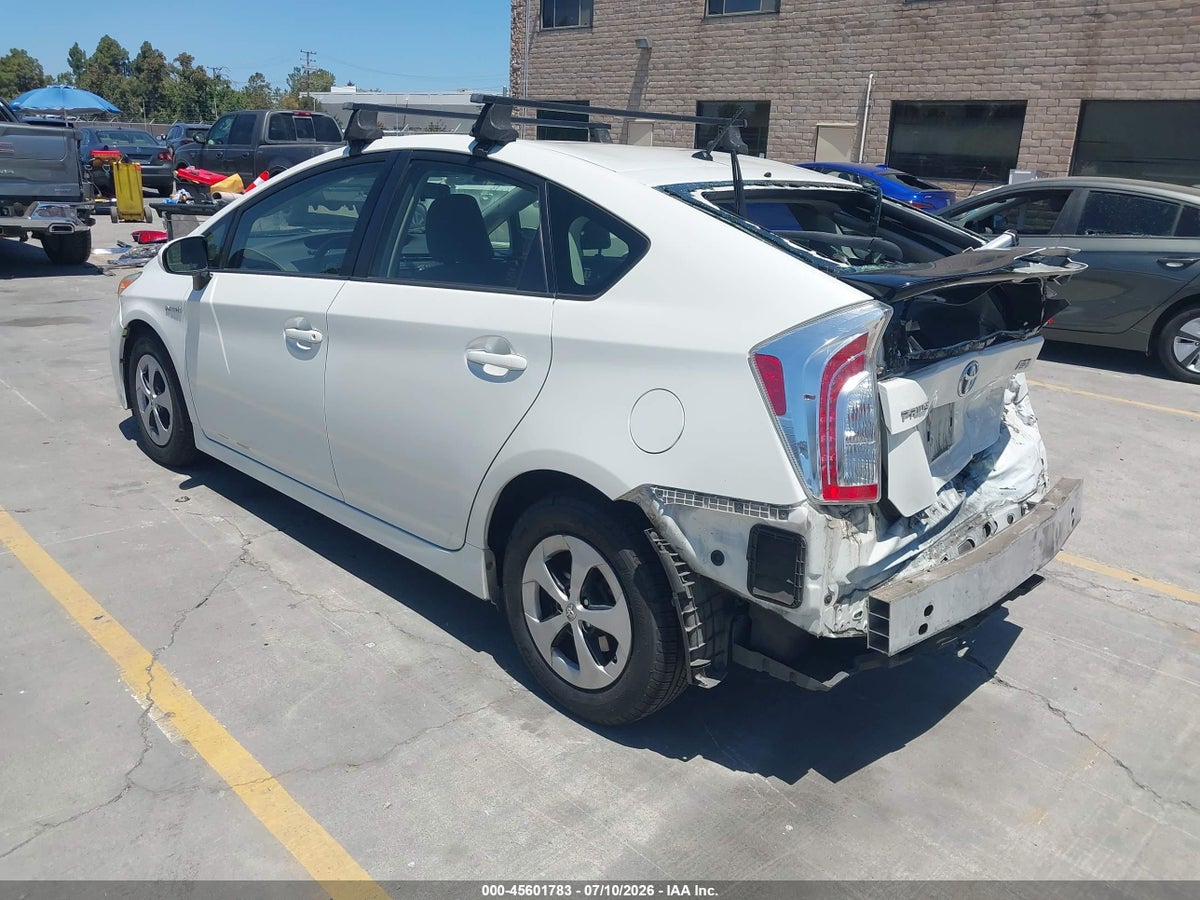 2015 TOYOTA PRIUS TWO — снимка 3