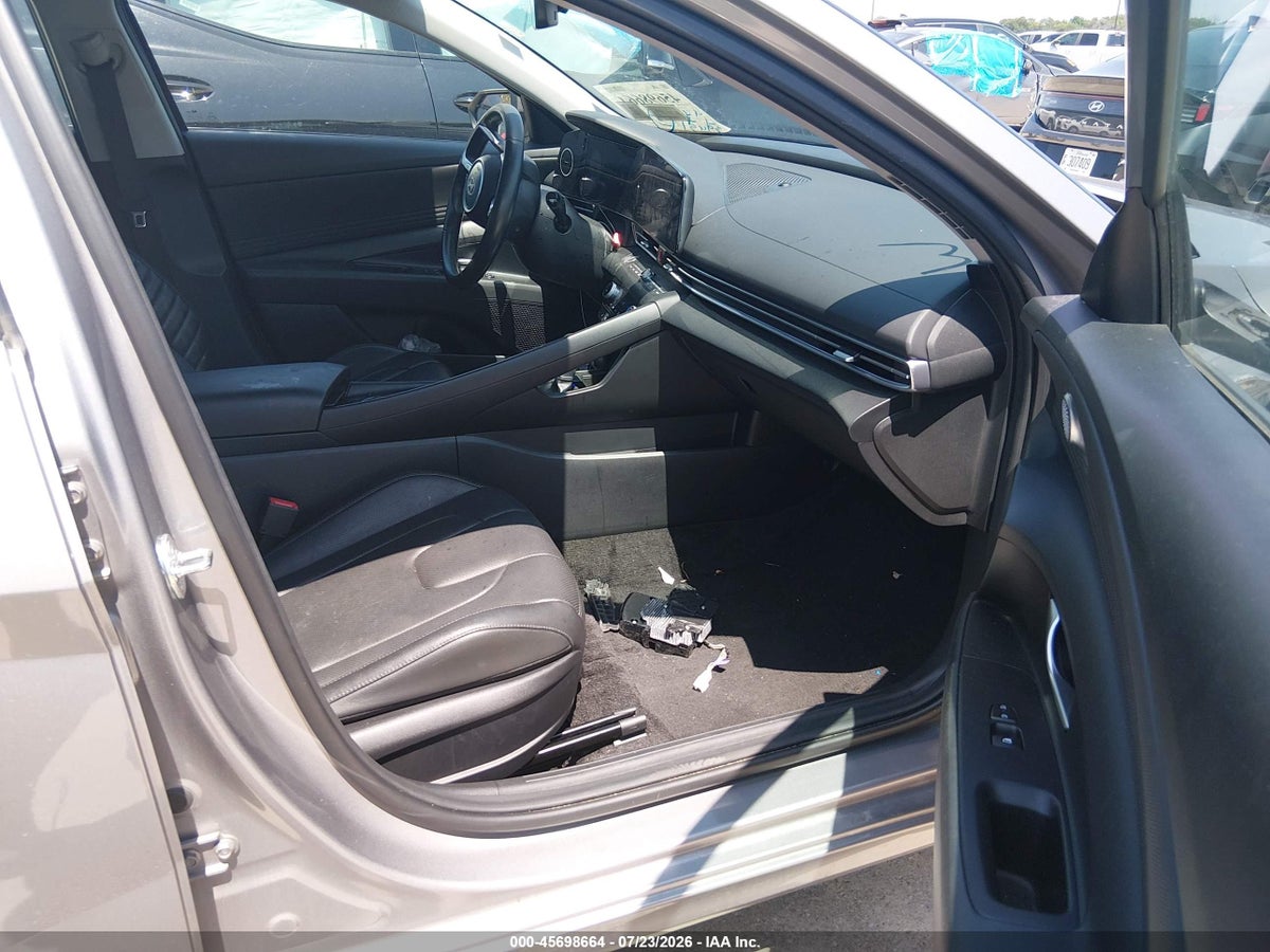 2025 HYUNDAI ELANTRA LIMITED — снимка 5