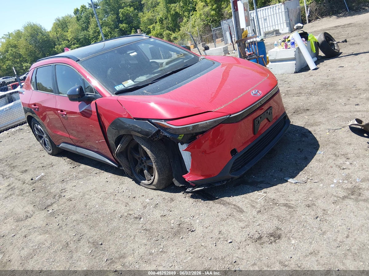 2025 TOYOTA BZ4X XLE