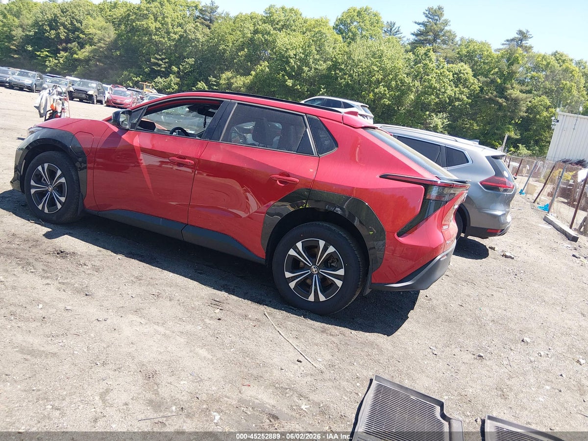2025 TOYOTA BZ4X XLE — снимка 3