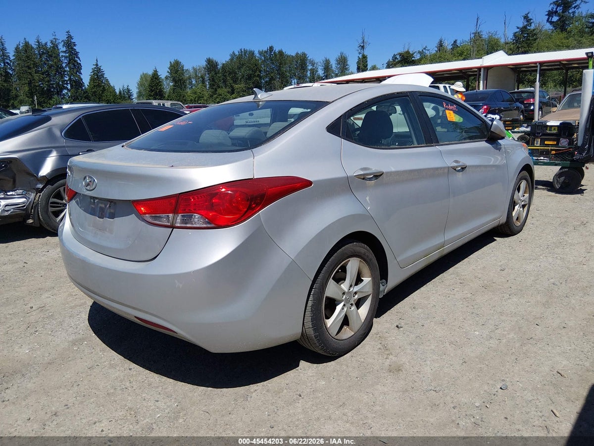 2013 HYUNDAI ELANTRA GLS — снимка 4