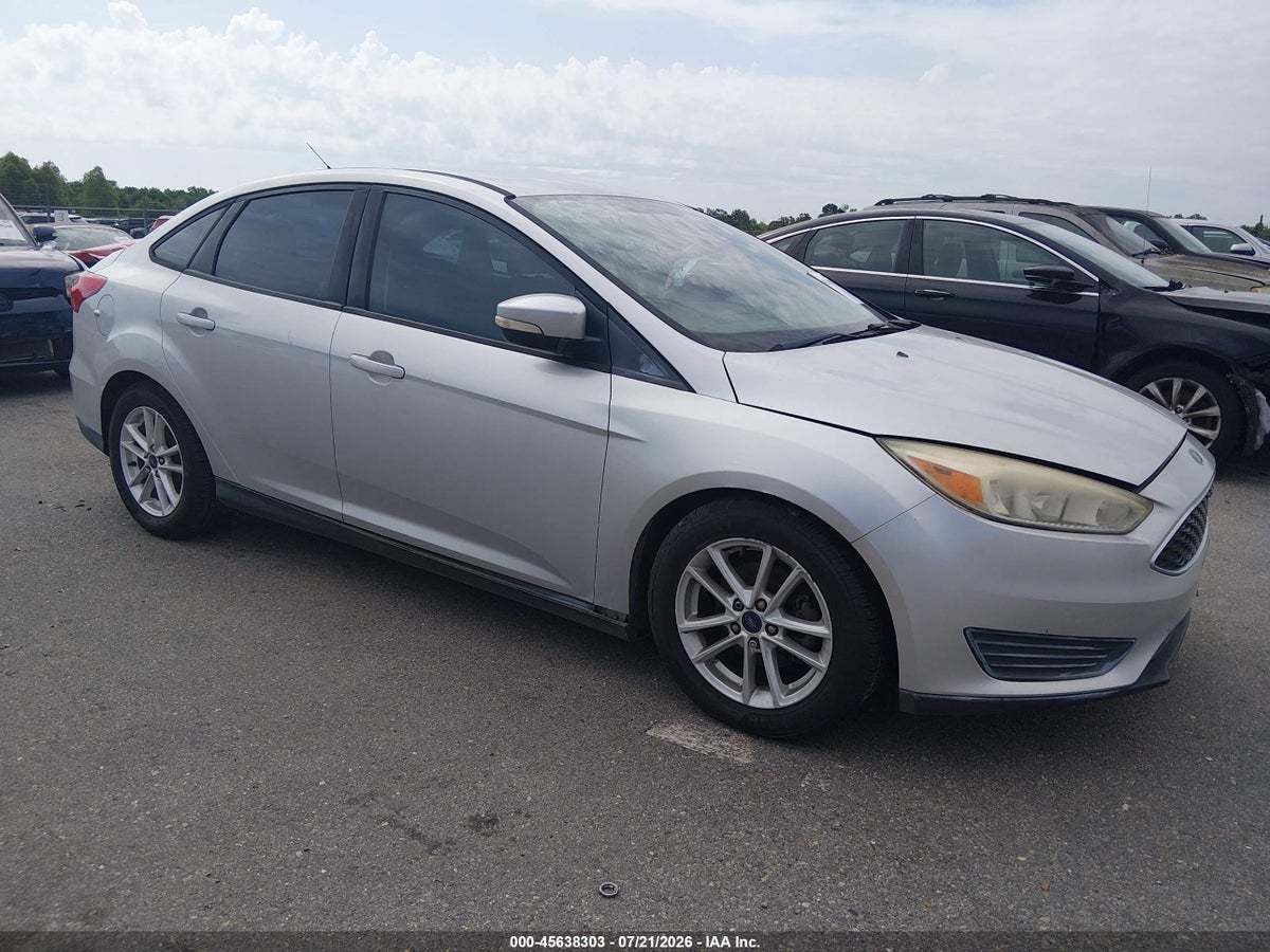2016 FORD FOCUS SE