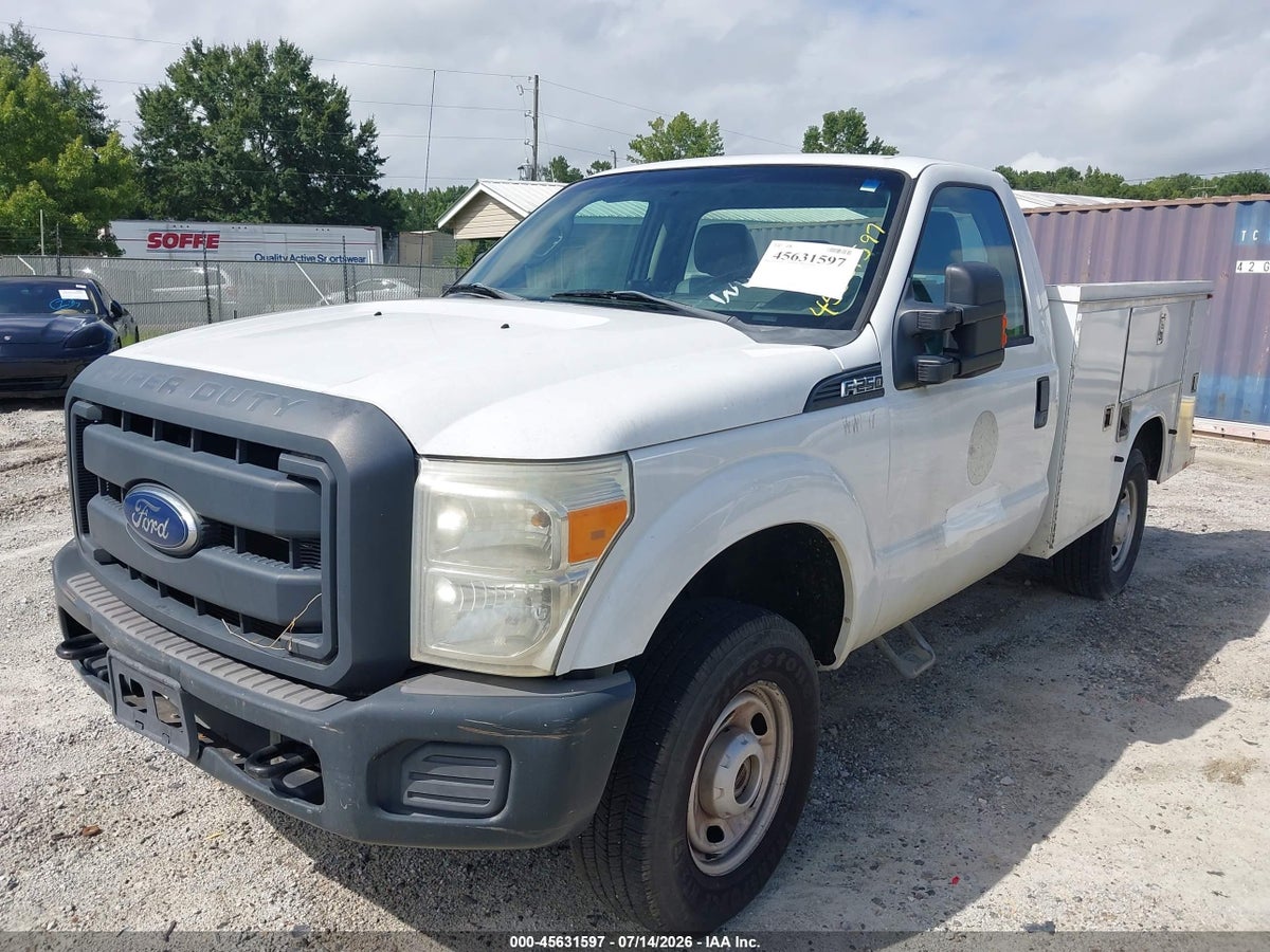 2013 FORD SUPER DUTY F-250 SRW XL — снимка 2