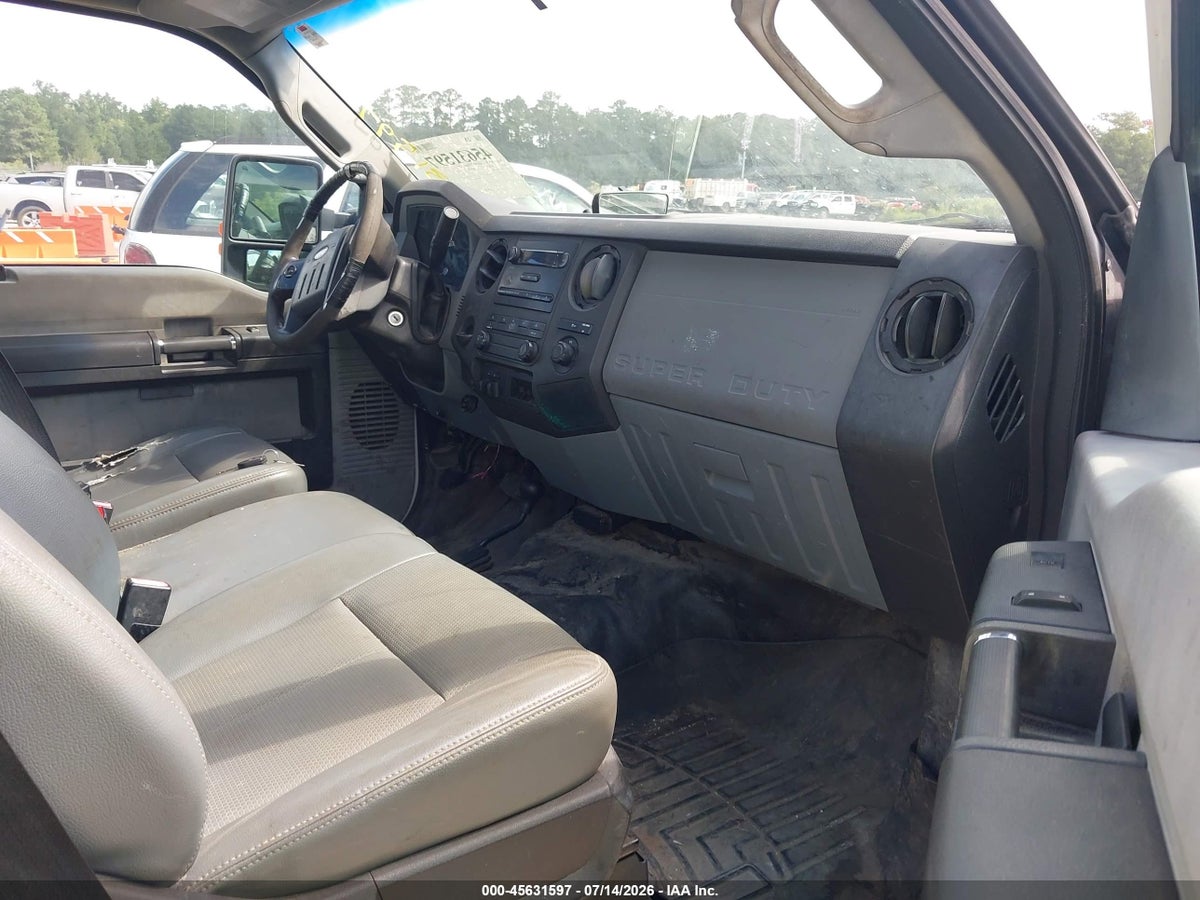 2013 FORD SUPER DUTY F-250 SRW XL — снимка 5