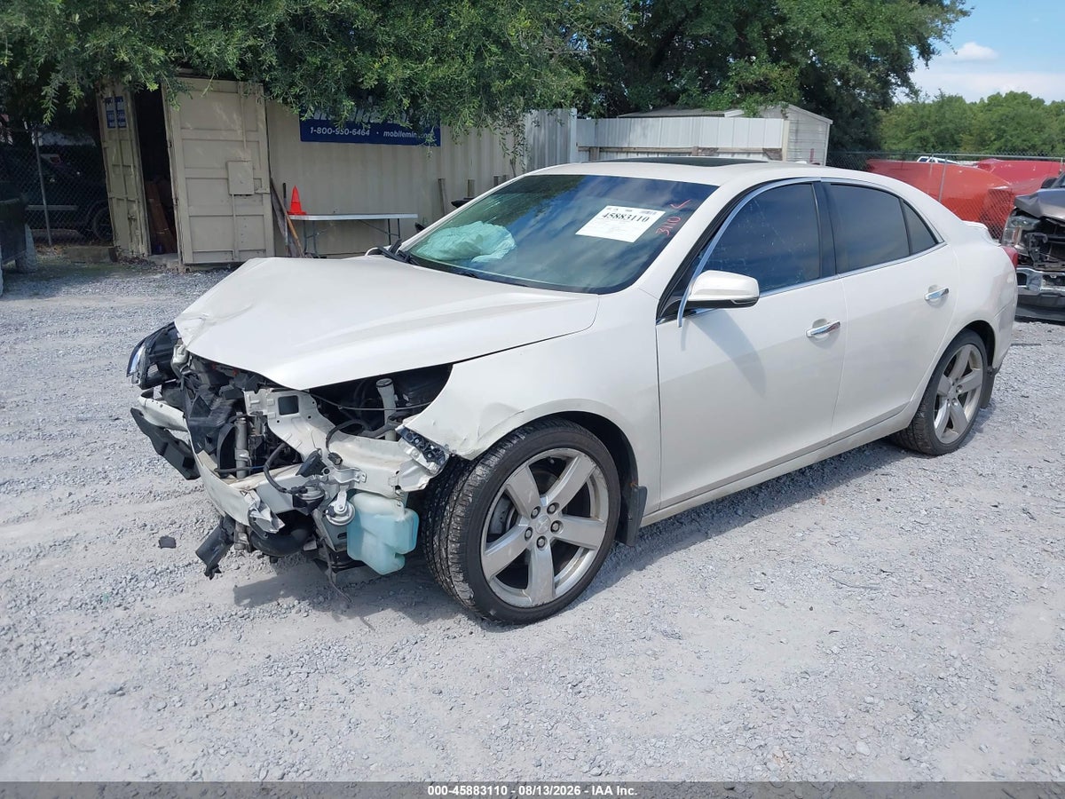 2013 CHEVROLET MALIBU 2LZ — снимка 2