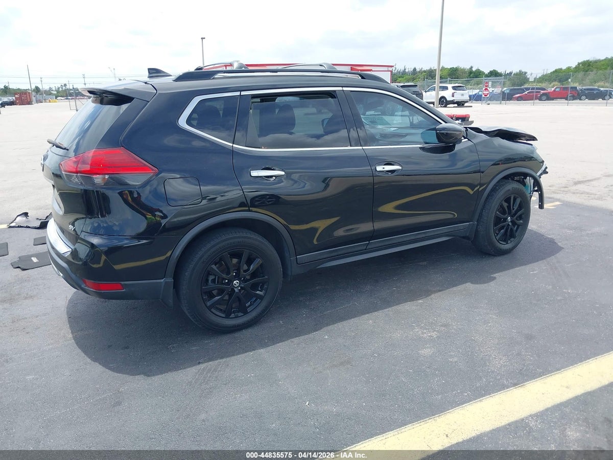 2017 NISSAN ROGUE SV — снимка 4