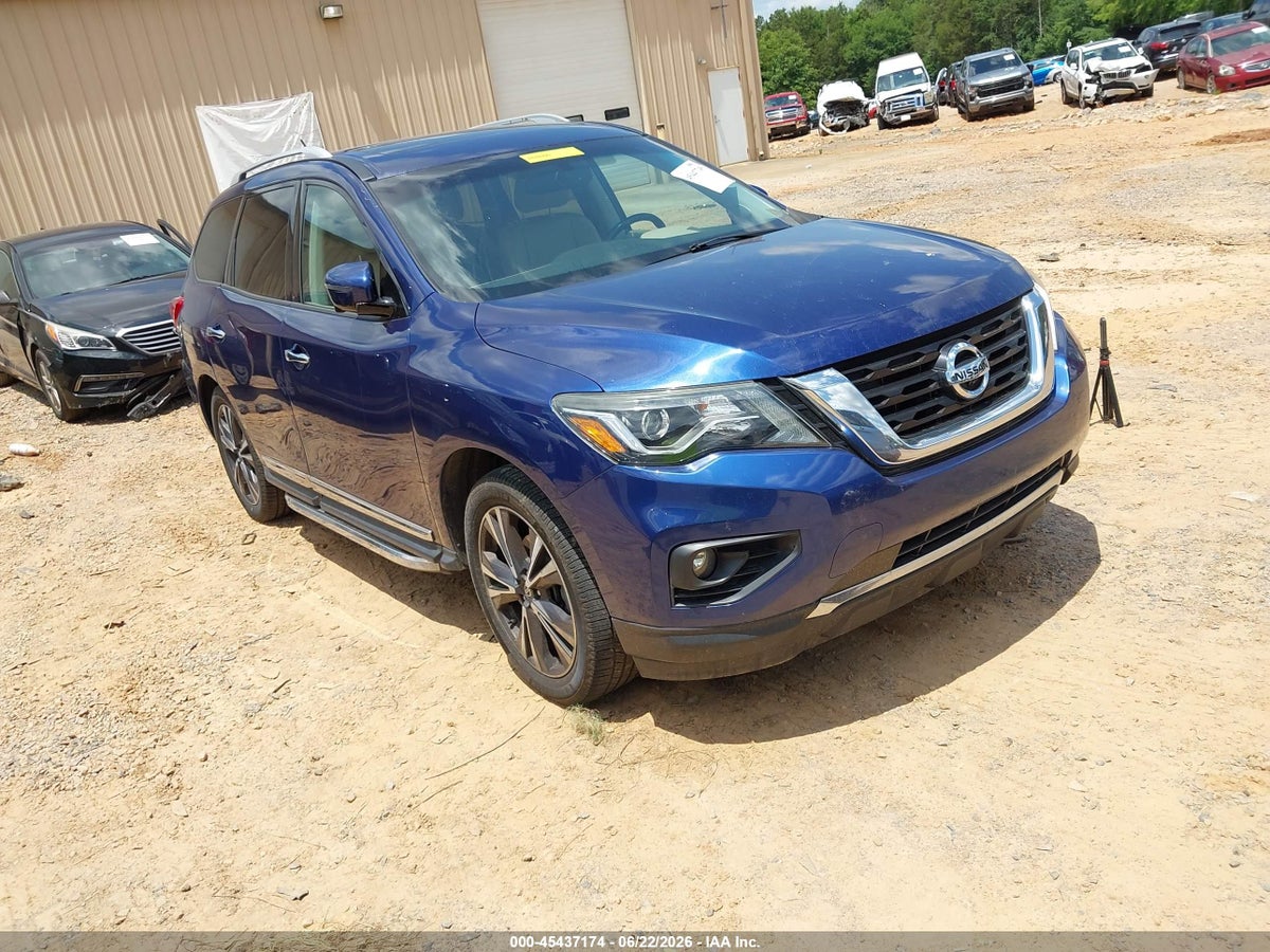 2017 NISSAN PATHFINDER PLATINUM