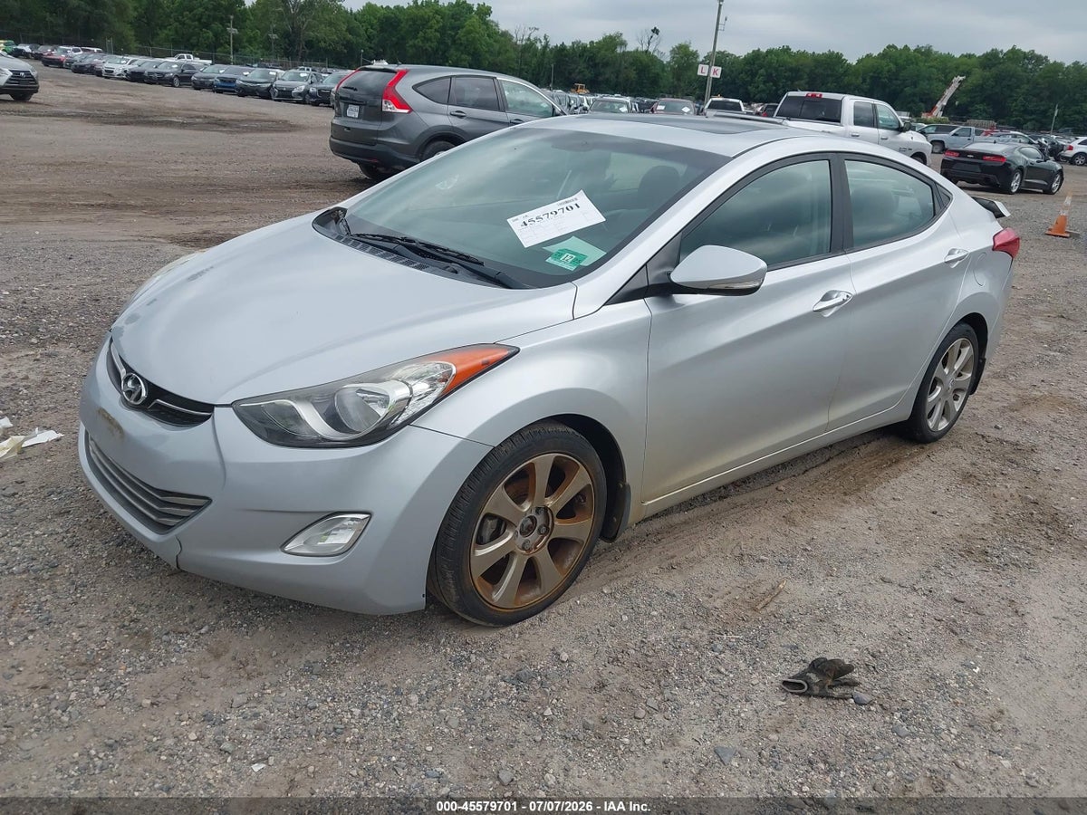 2013 HYUNDAI ELANTRA LIMITED — снимка 2