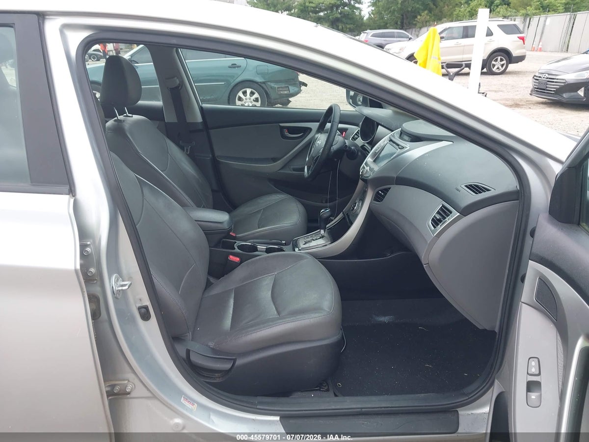 2013 HYUNDAI ELANTRA LIMITED — снимка 5