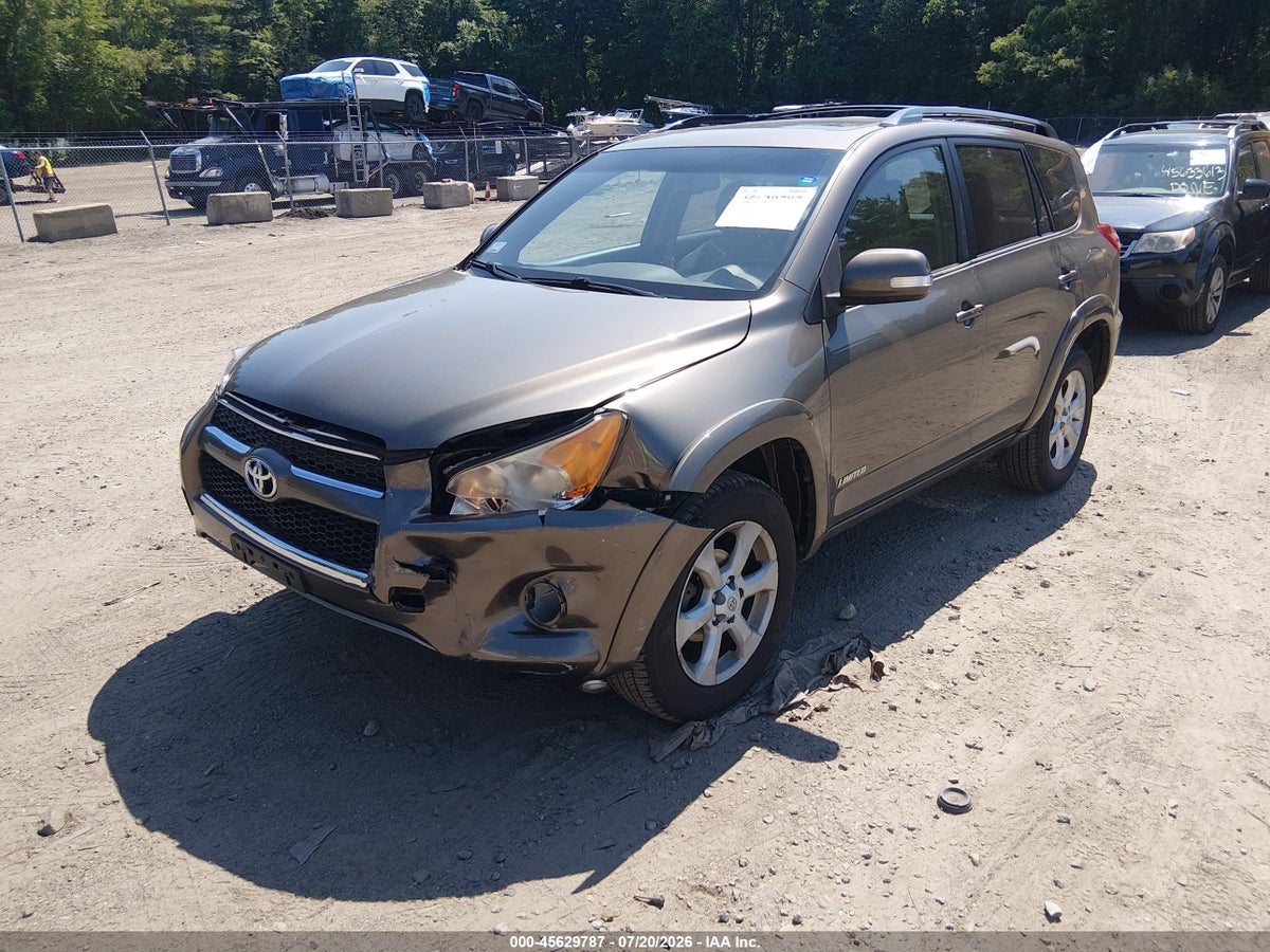 2012 TOYOTA RAV4 LIMITED