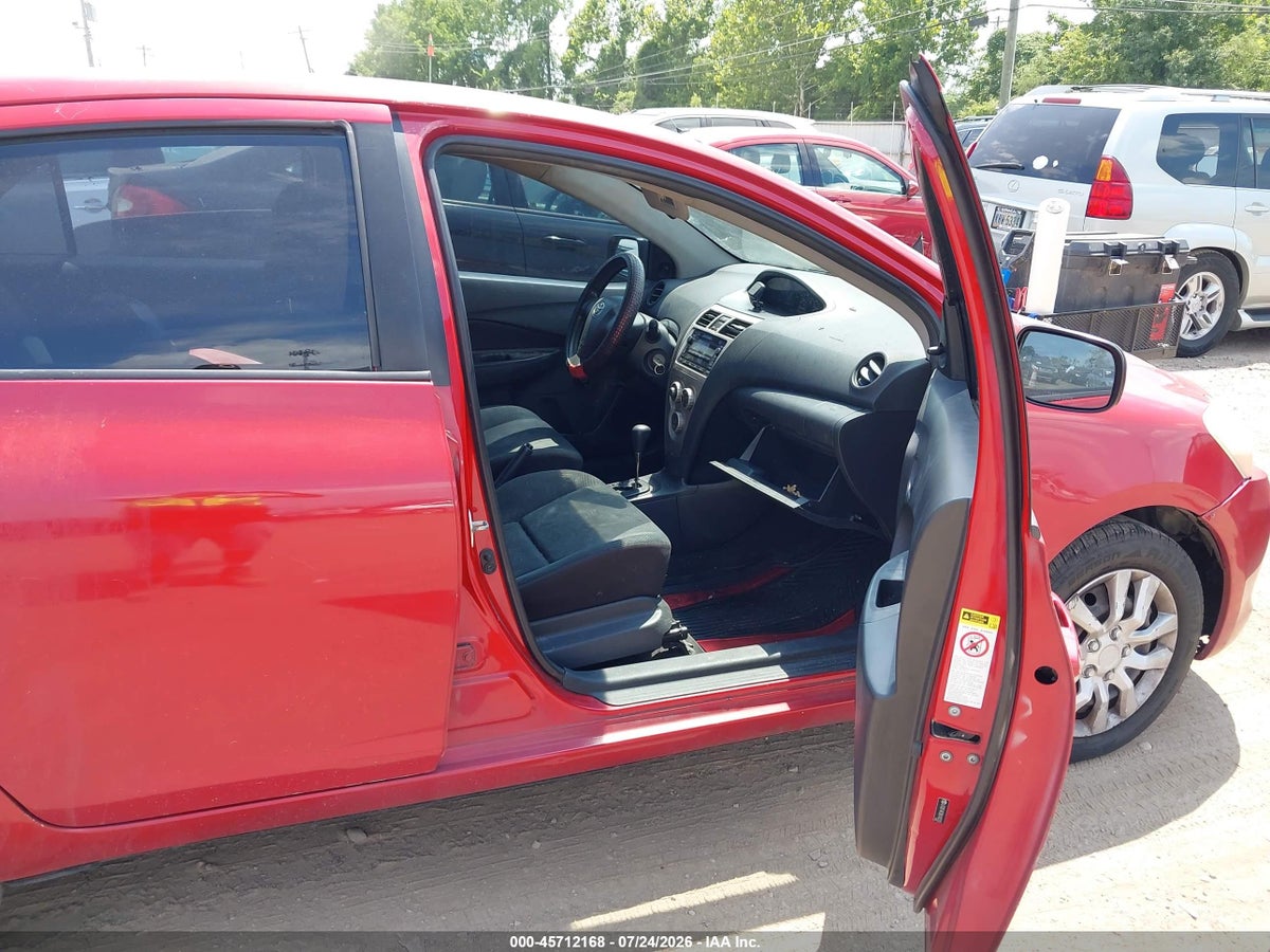 2011 TOYOTA YARIS — снимка 5