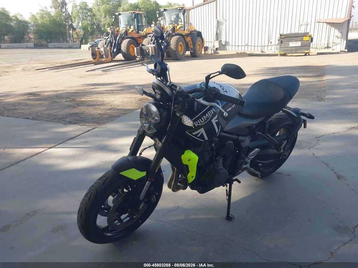 2024 TRIUMPH MOTORCYCLE TRIDENT 660 — снимка 2