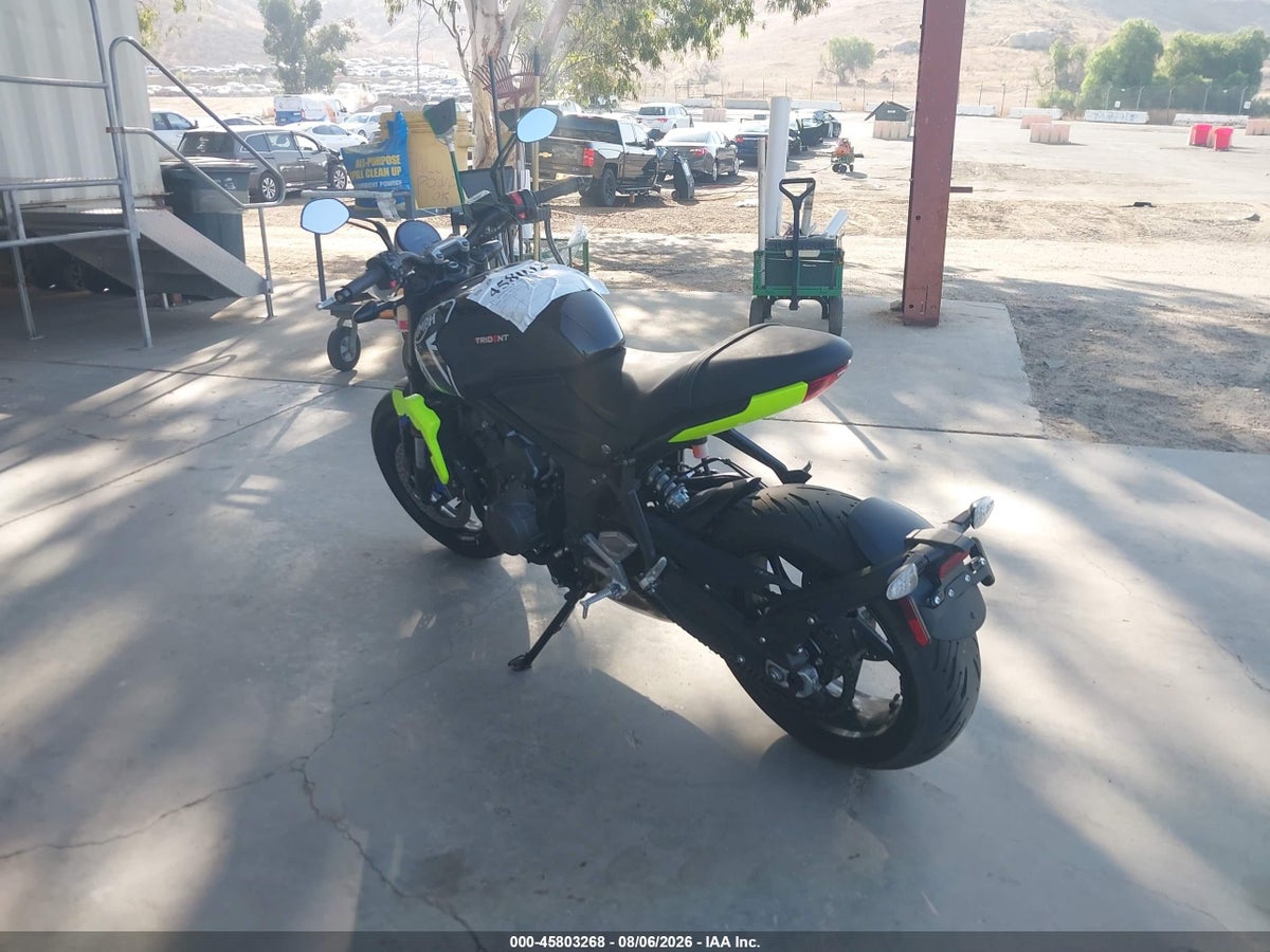 2024 TRIUMPH MOTORCYCLE TRIDENT 660 — снимка 3