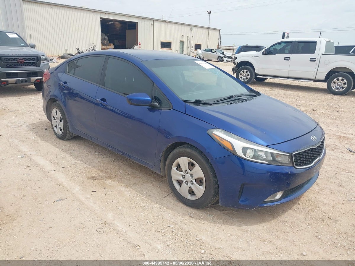 2017 KIA FORTE LX