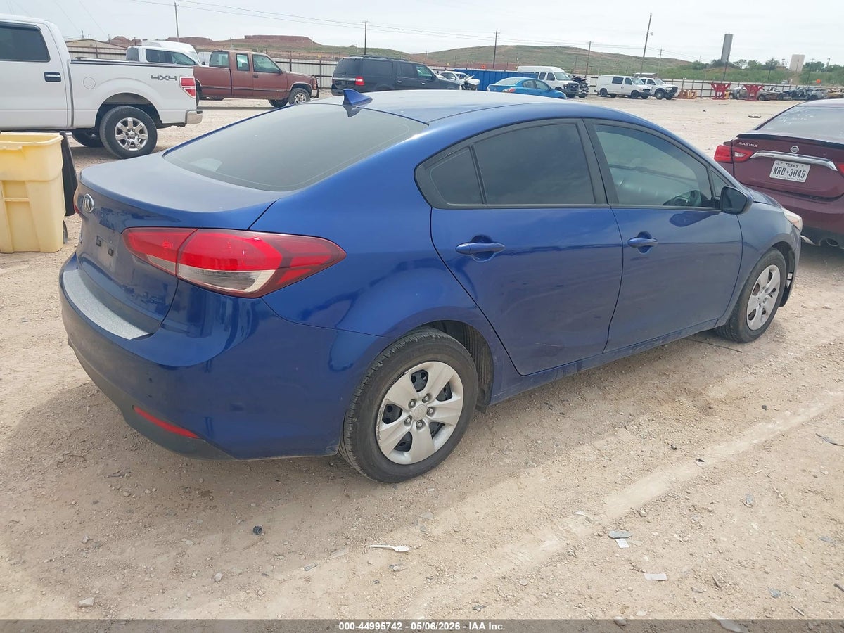 2017 KIA FORTE LX — снимка 4