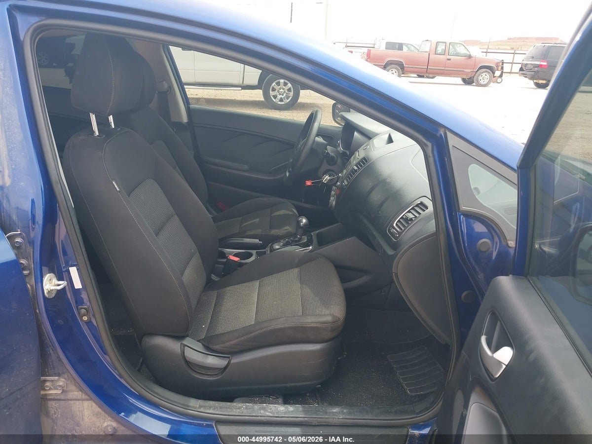2017 KIA FORTE LX — снимка 5