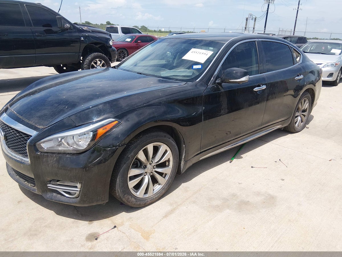 2016 INFINITI Q70L 3.7 — снимка 2