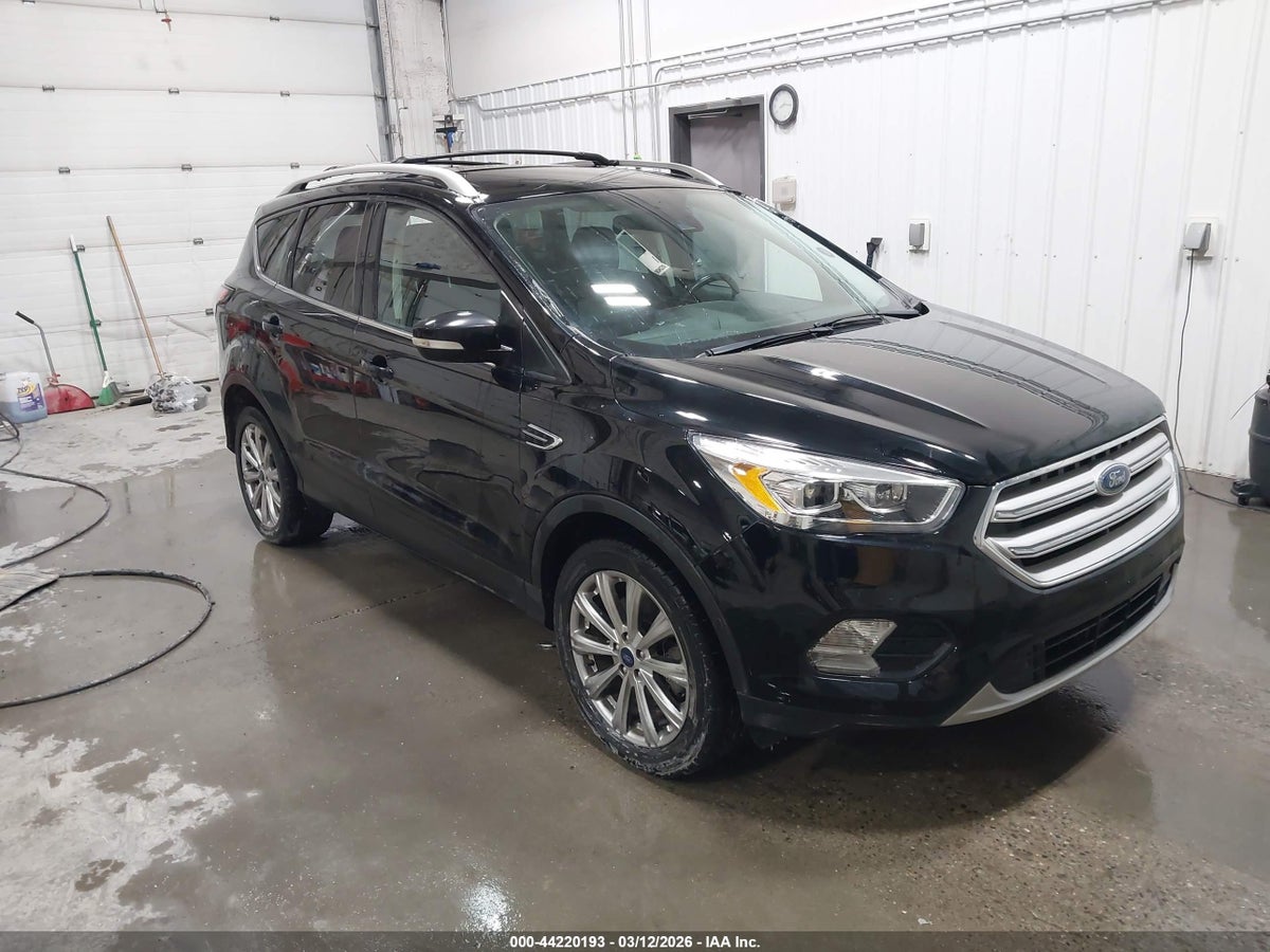2017 FORD ESCAPE TITANIUM