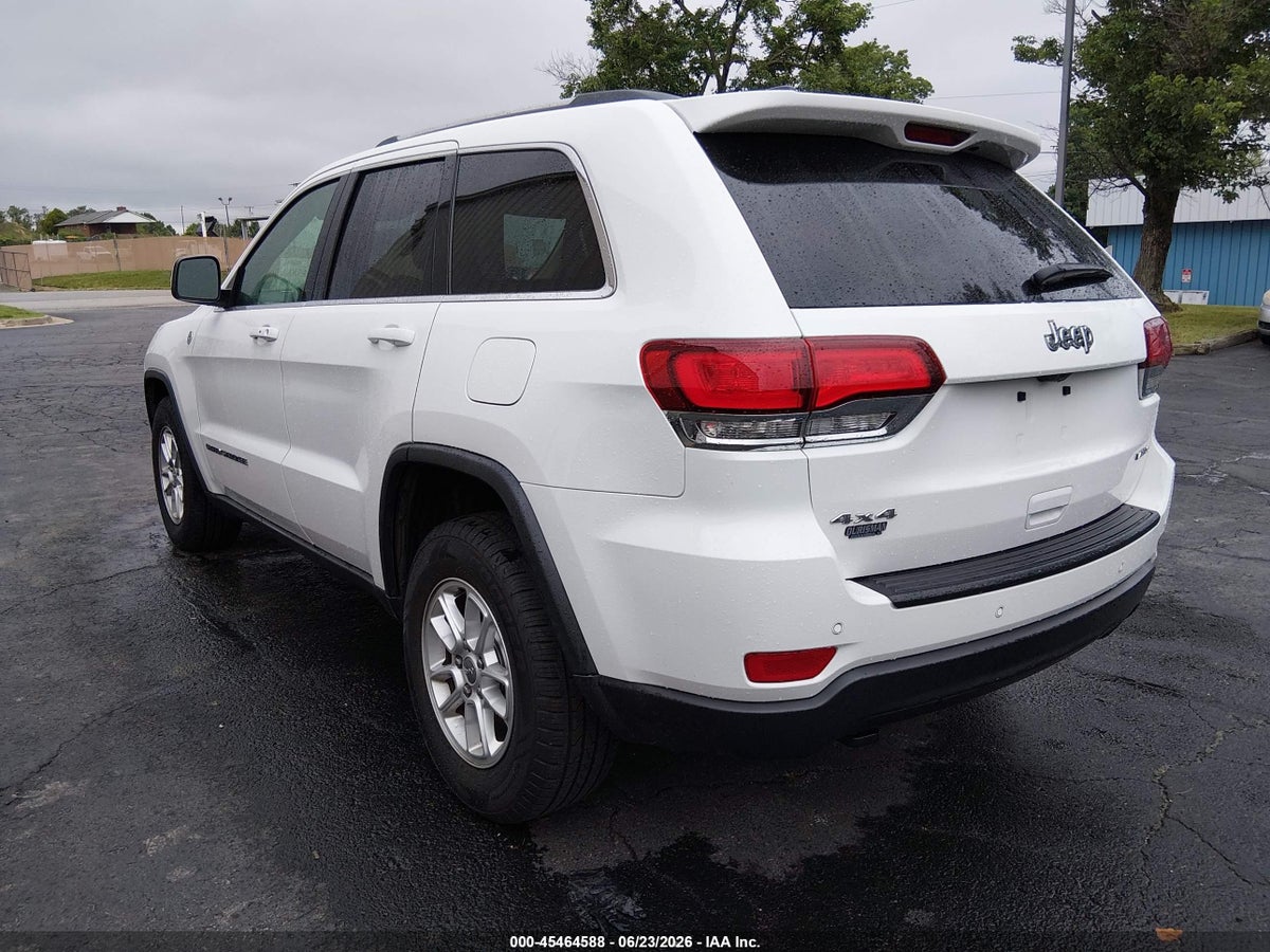 2020 JEEP GRAND CHEROKEE LAREDO E 4X4 — снимка 3