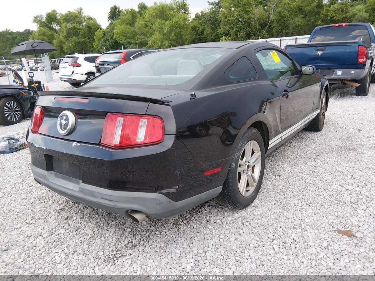 2012 FORD MUSTANG V6/V6 PREMIUM — снимка 4
