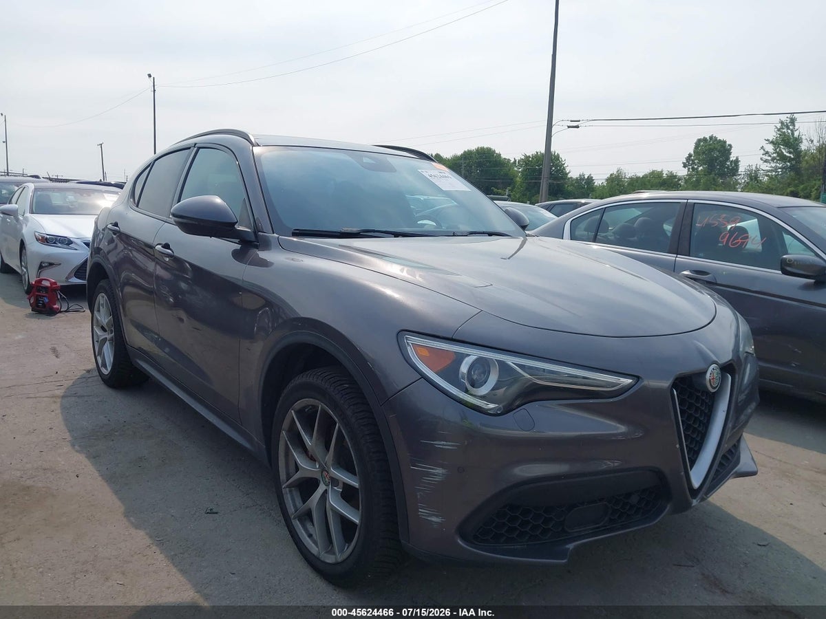 2018 ALFA ROMEO STELVIO TI SPORT AWD