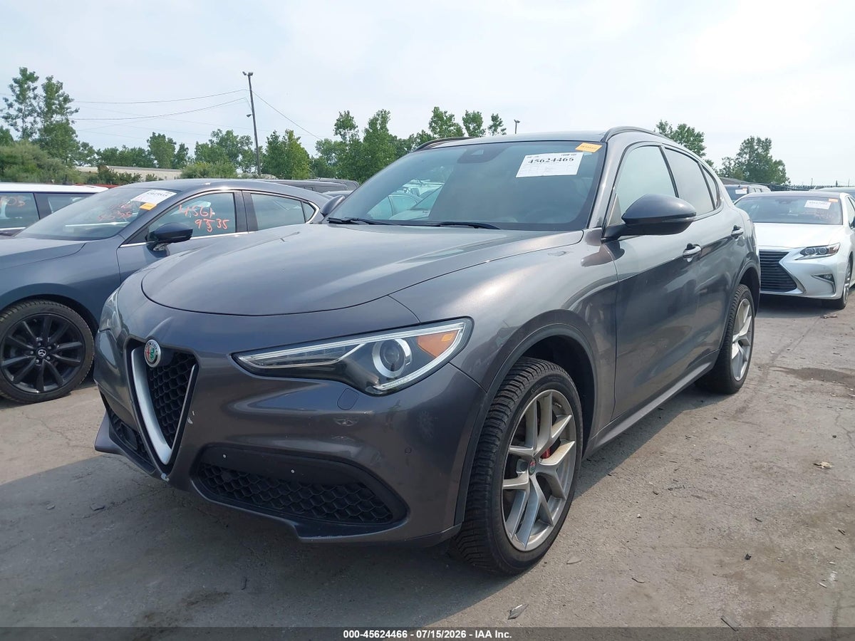 2018 ALFA ROMEO STELVIO TI SPORT AWD — снимка 2