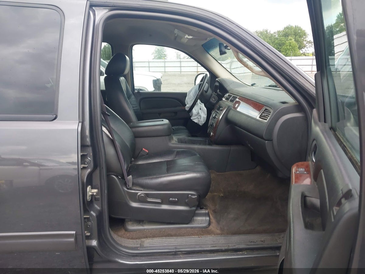 2011 CHEVROLET AVALANCHE 1500 LT1 — снимка 5