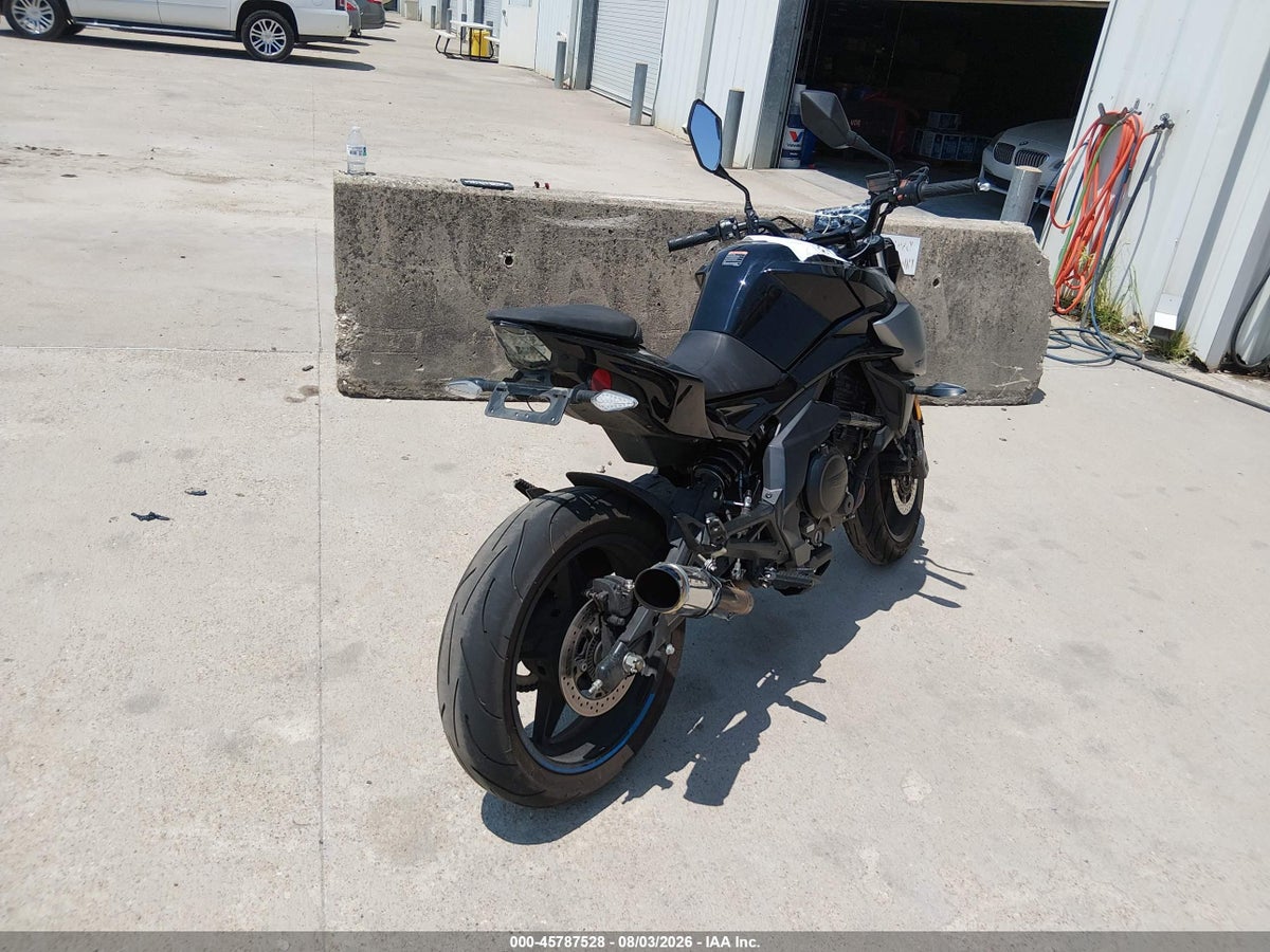 2022 CF MOTO 650NK — снимка 4