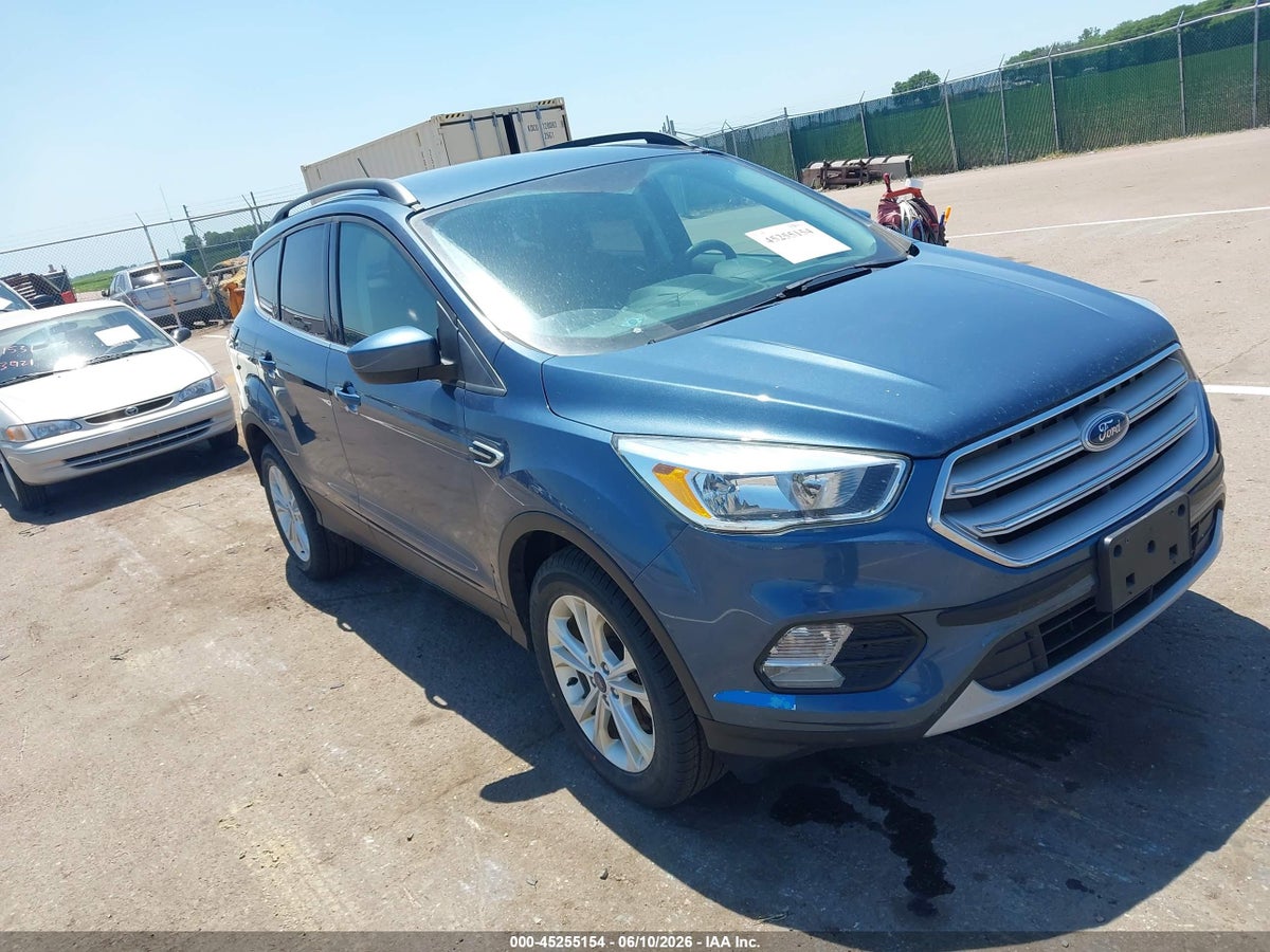 2018 FORD ESCAPE SE