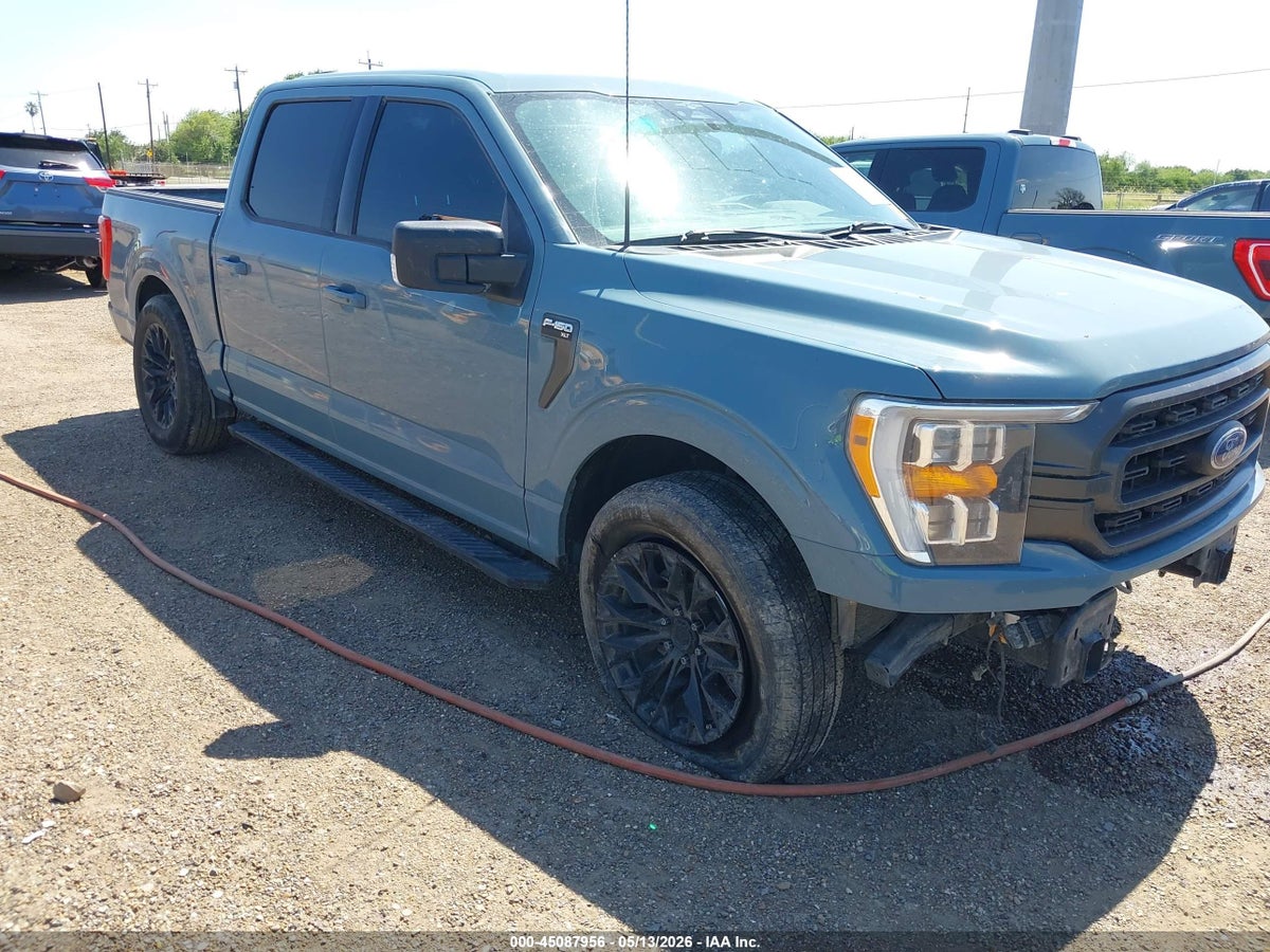 2023 FORD F-150 XLT